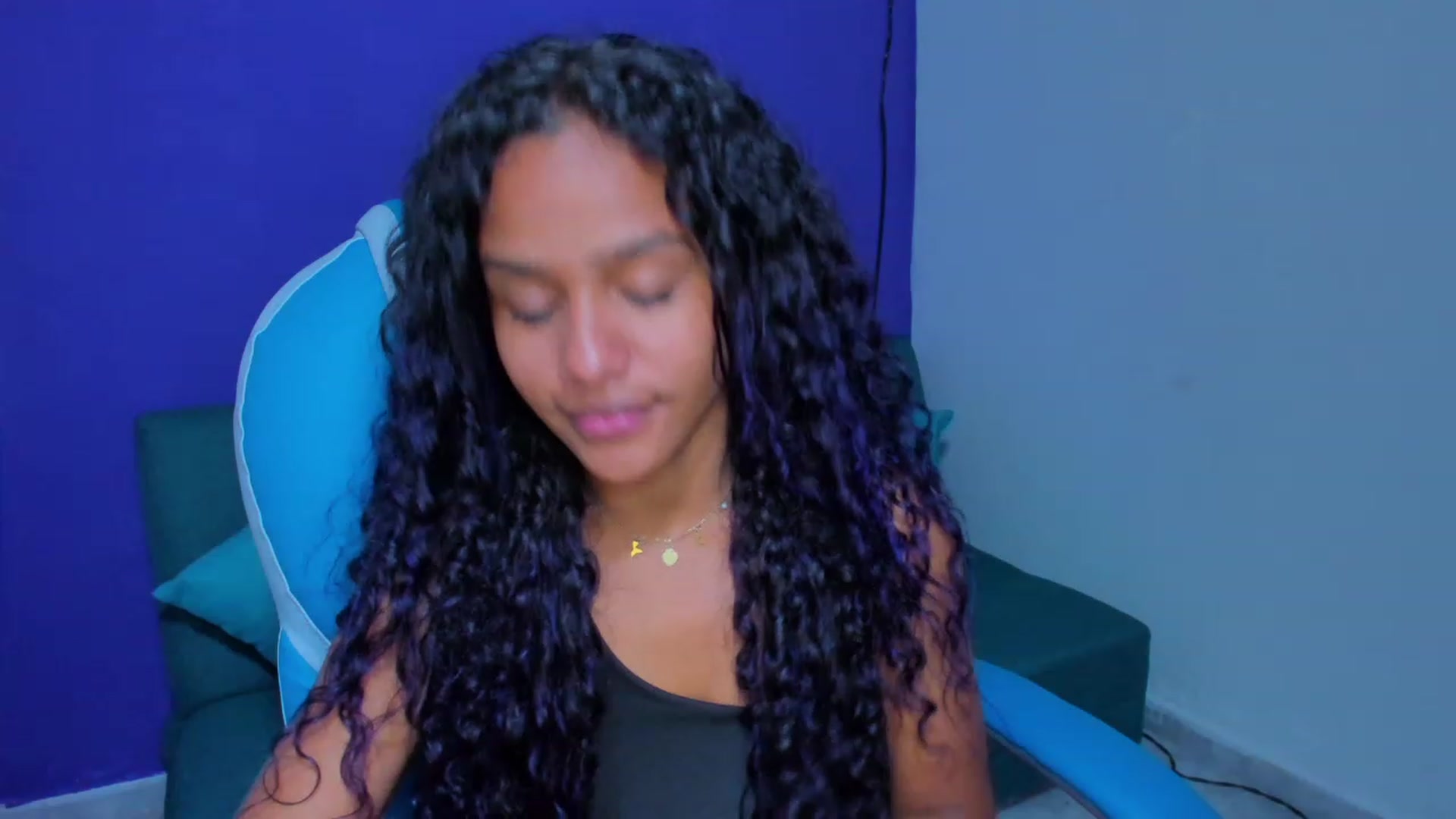 Violet_Fit video thumbnail