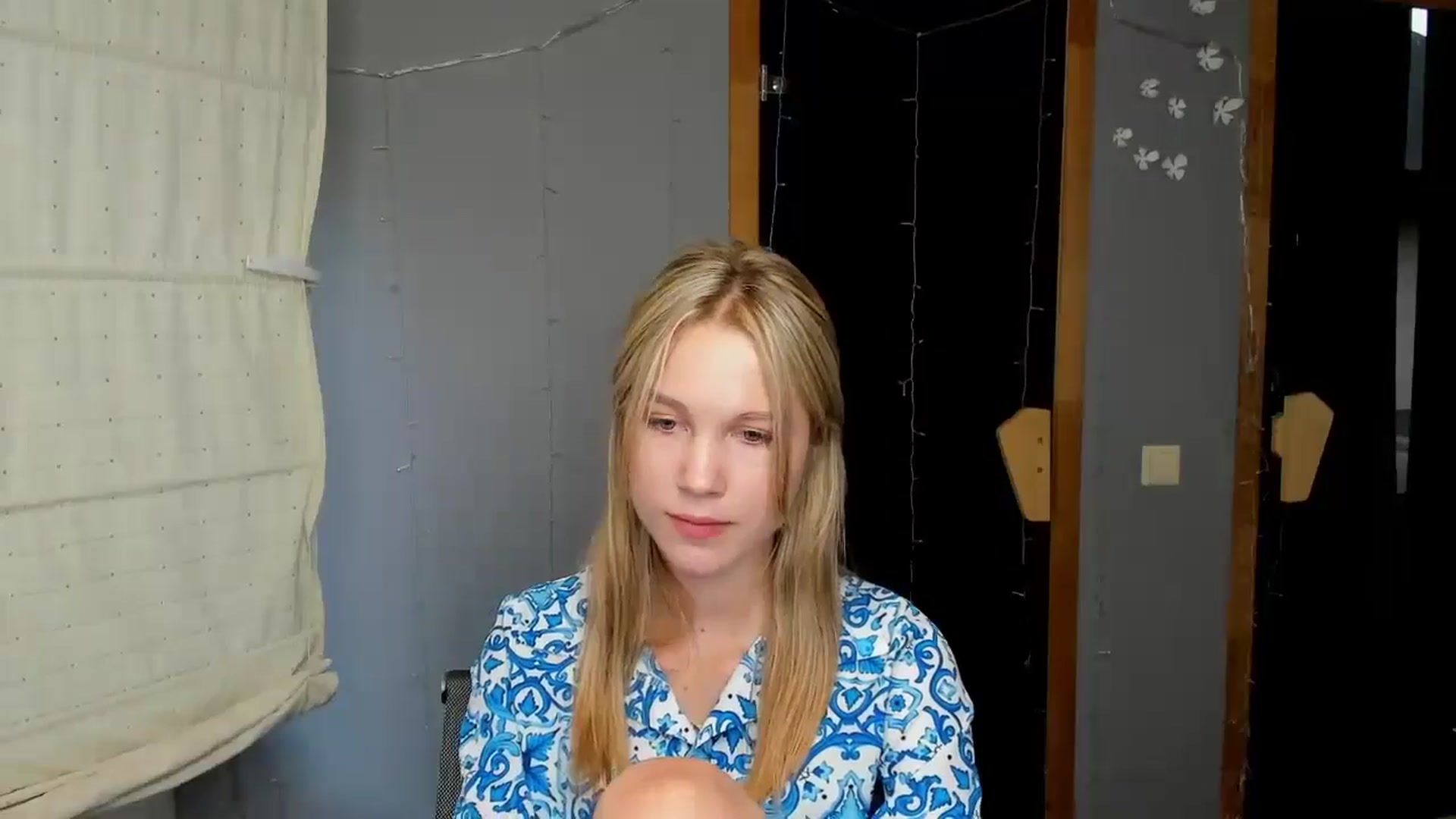 Kate_Lewiss video thumbnail