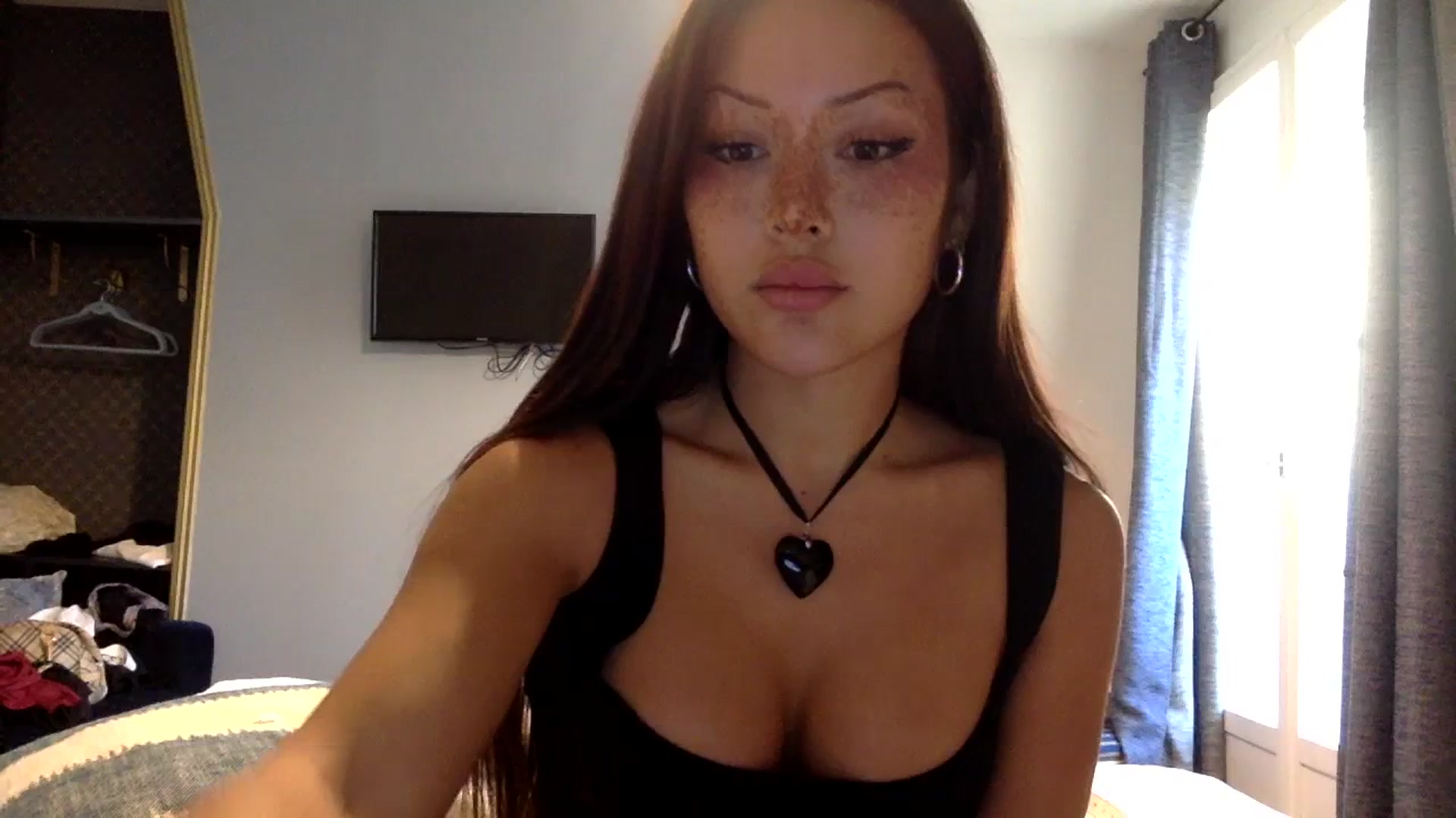 Miss_emiko video thumbnail