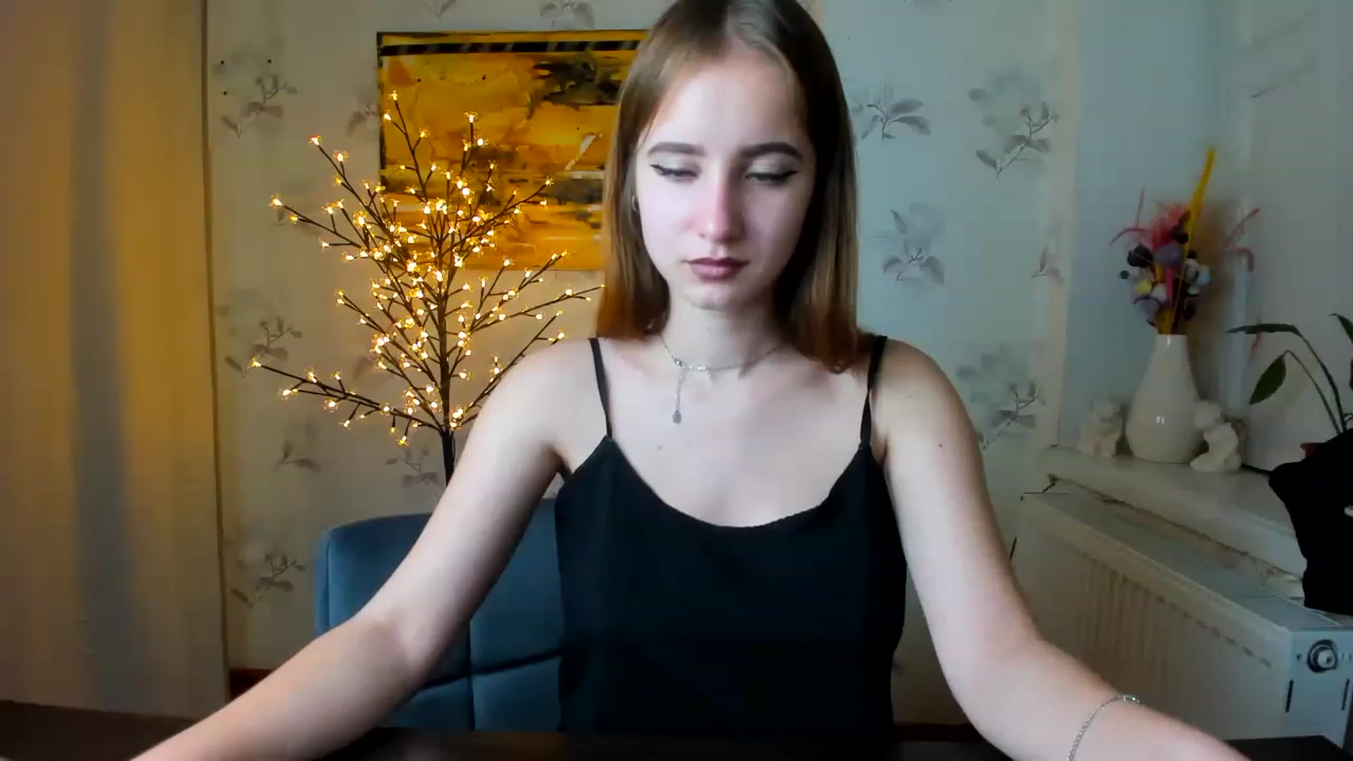 MuffinGirl video thumbnail