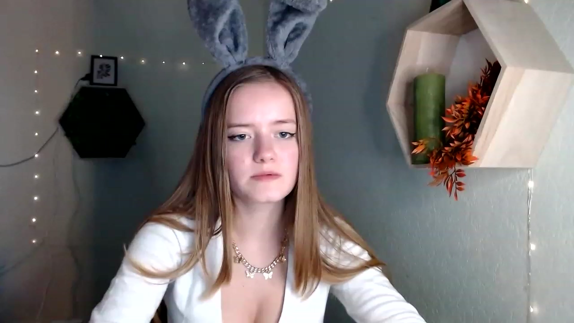 Little_Me_ video thumbnail