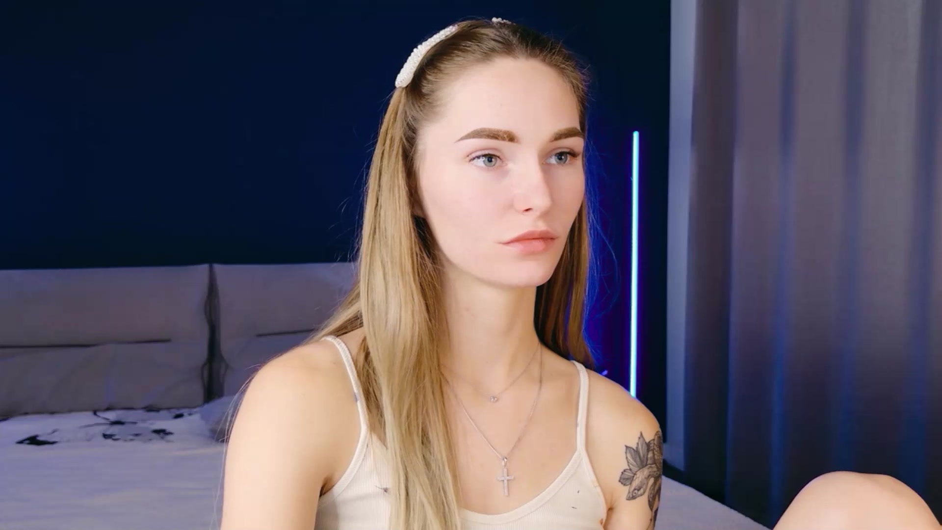 Miliain video thumbnail