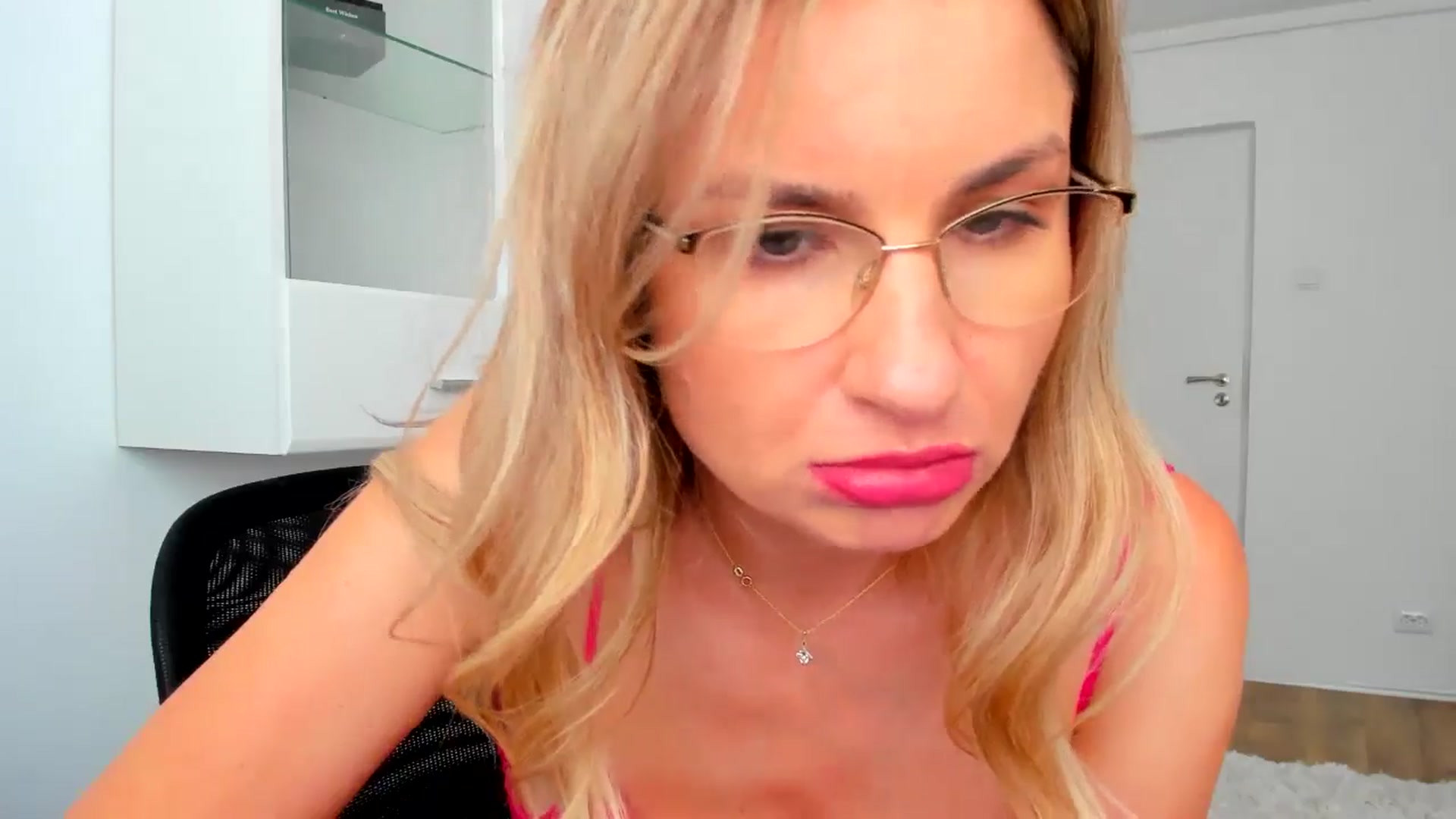AlyMiss video thumbnail