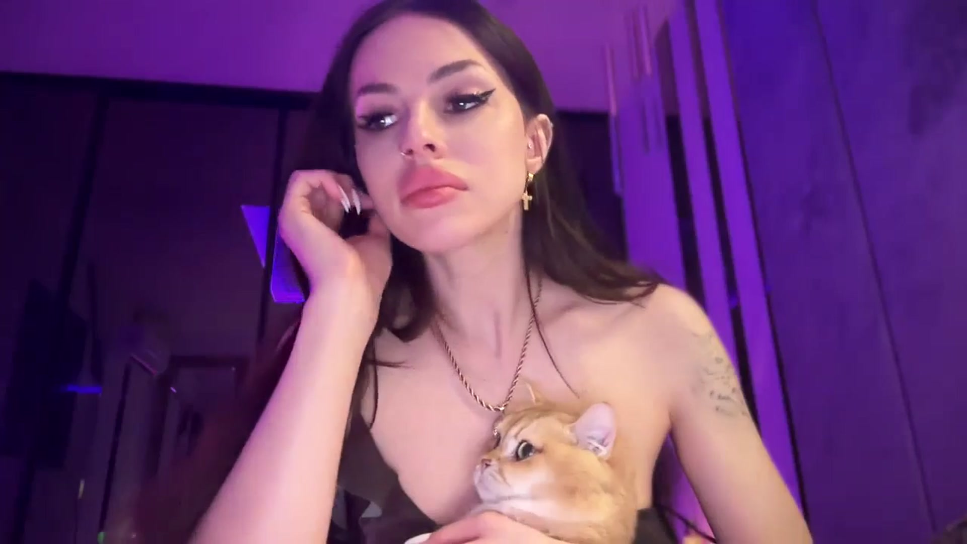UGLYGIRL_ video thumbnail