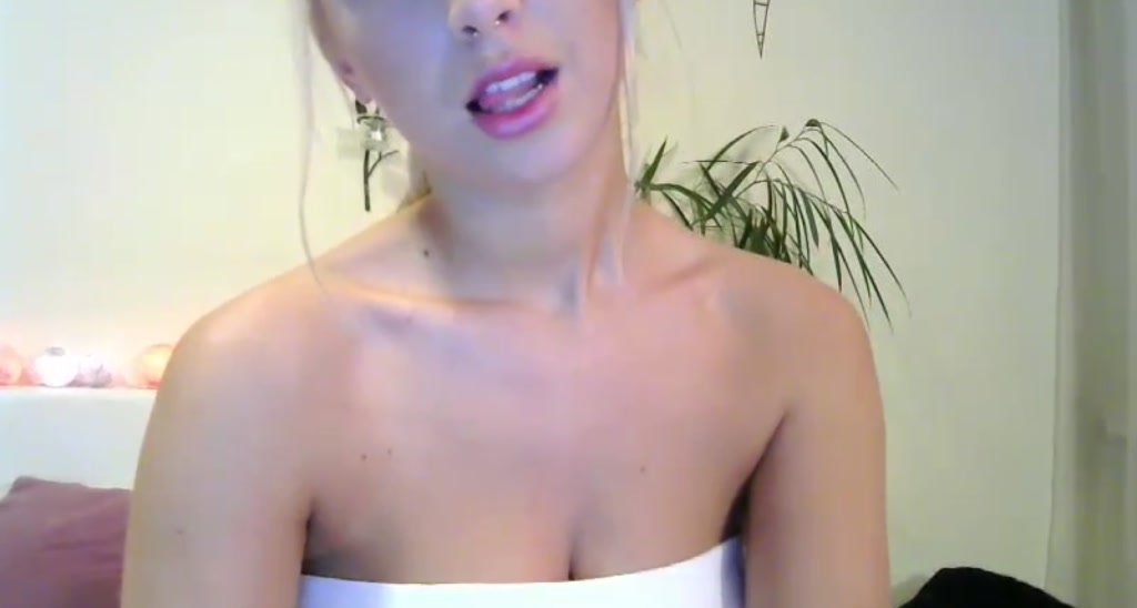GoldenAndrea video thumbnail