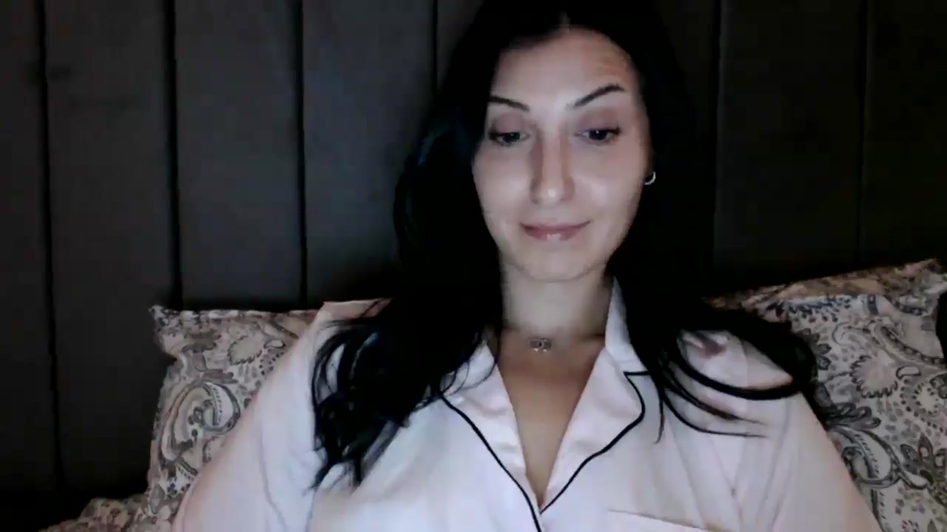 Yara_77 video thumbnail