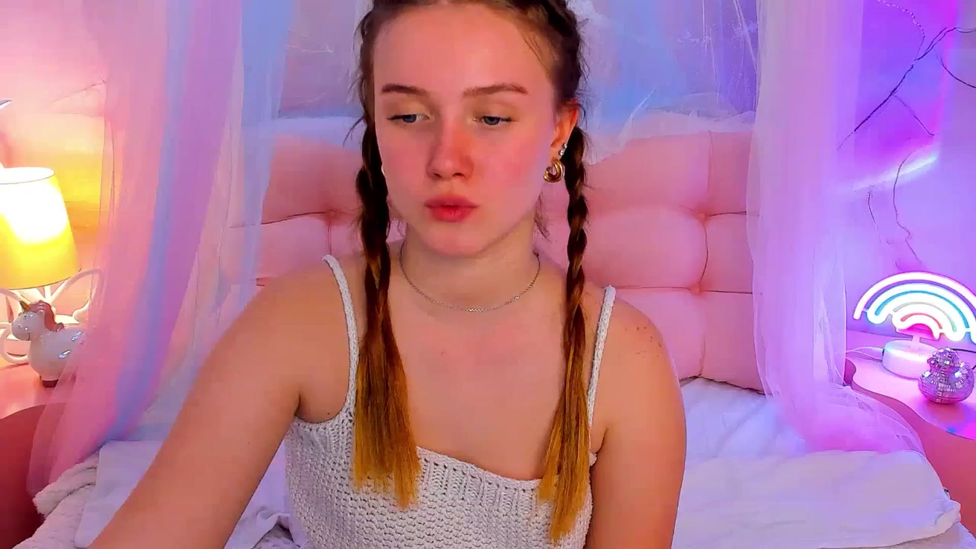 Beatrizz video thumbnail
