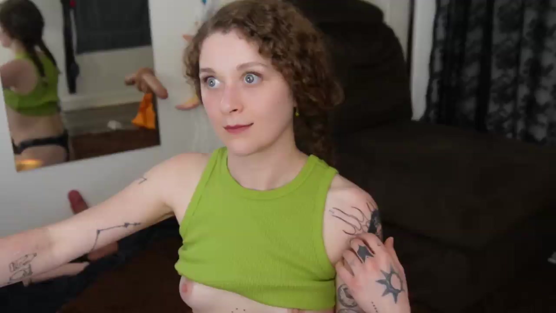 peachyqueen video thumbnail