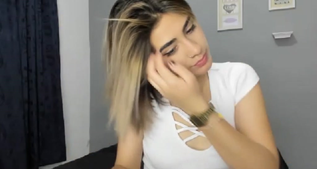 Sara_19 video thumbnail