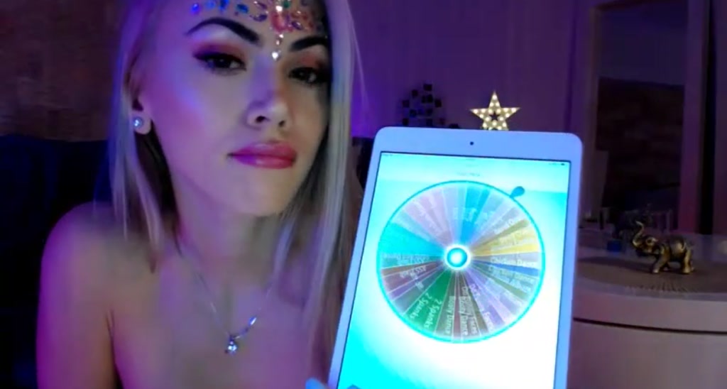 VivianisHere video thumbnail