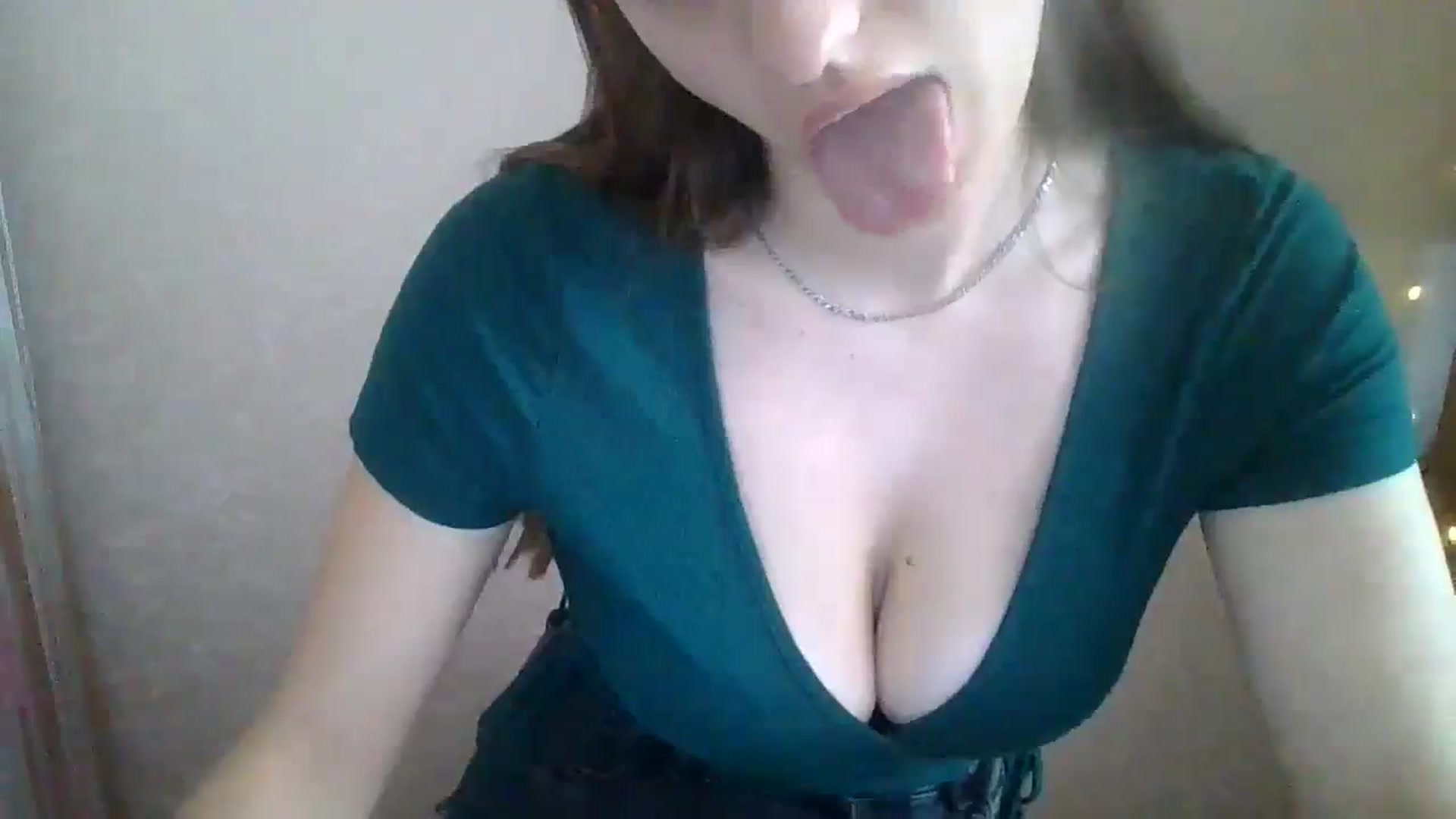 SarahMills video thumbnail