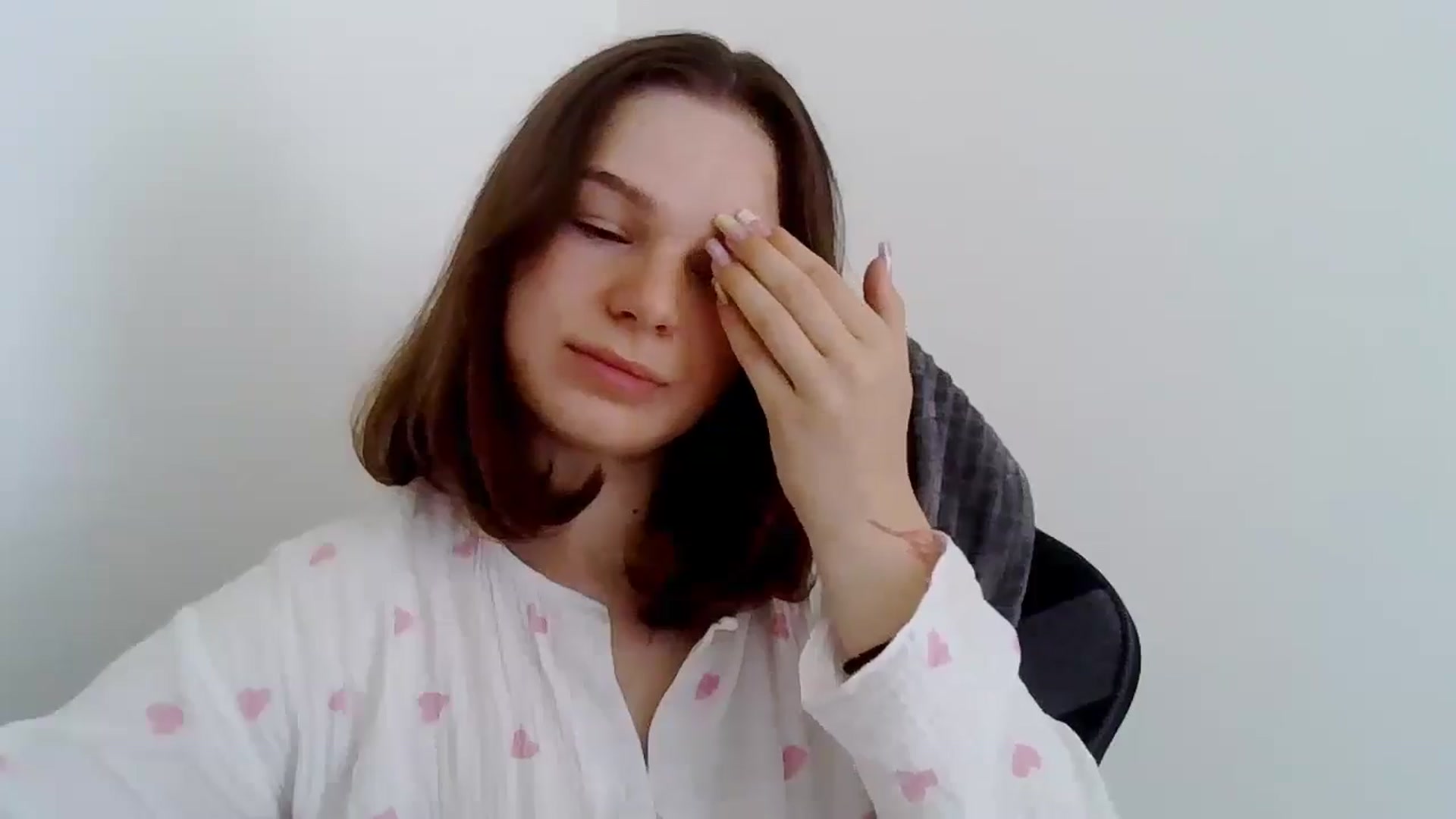 HeyAlisa video thumbnail