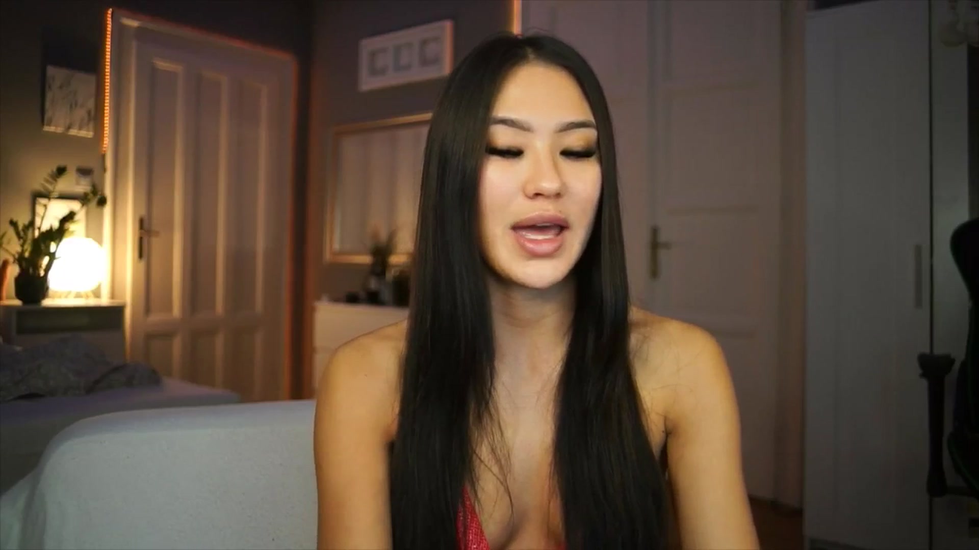 MaiStream video thumbnail