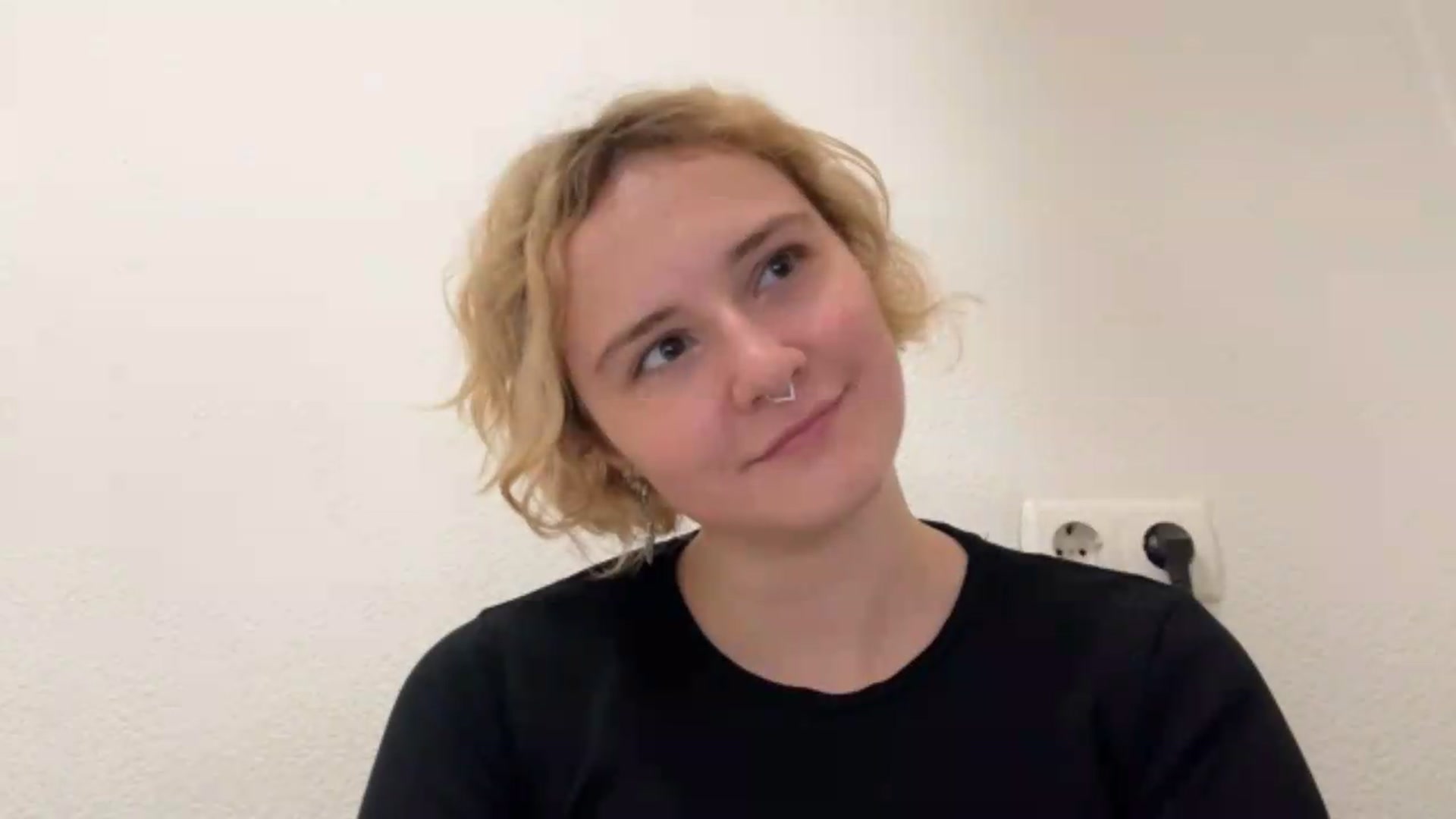 EvaSmile video thumbnail