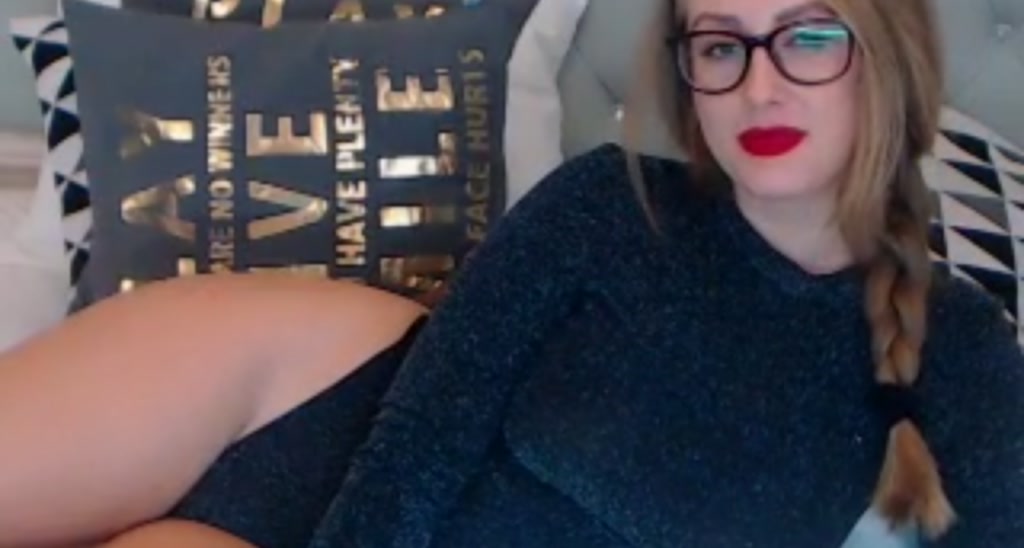 ChloeLUVX video thumbnail