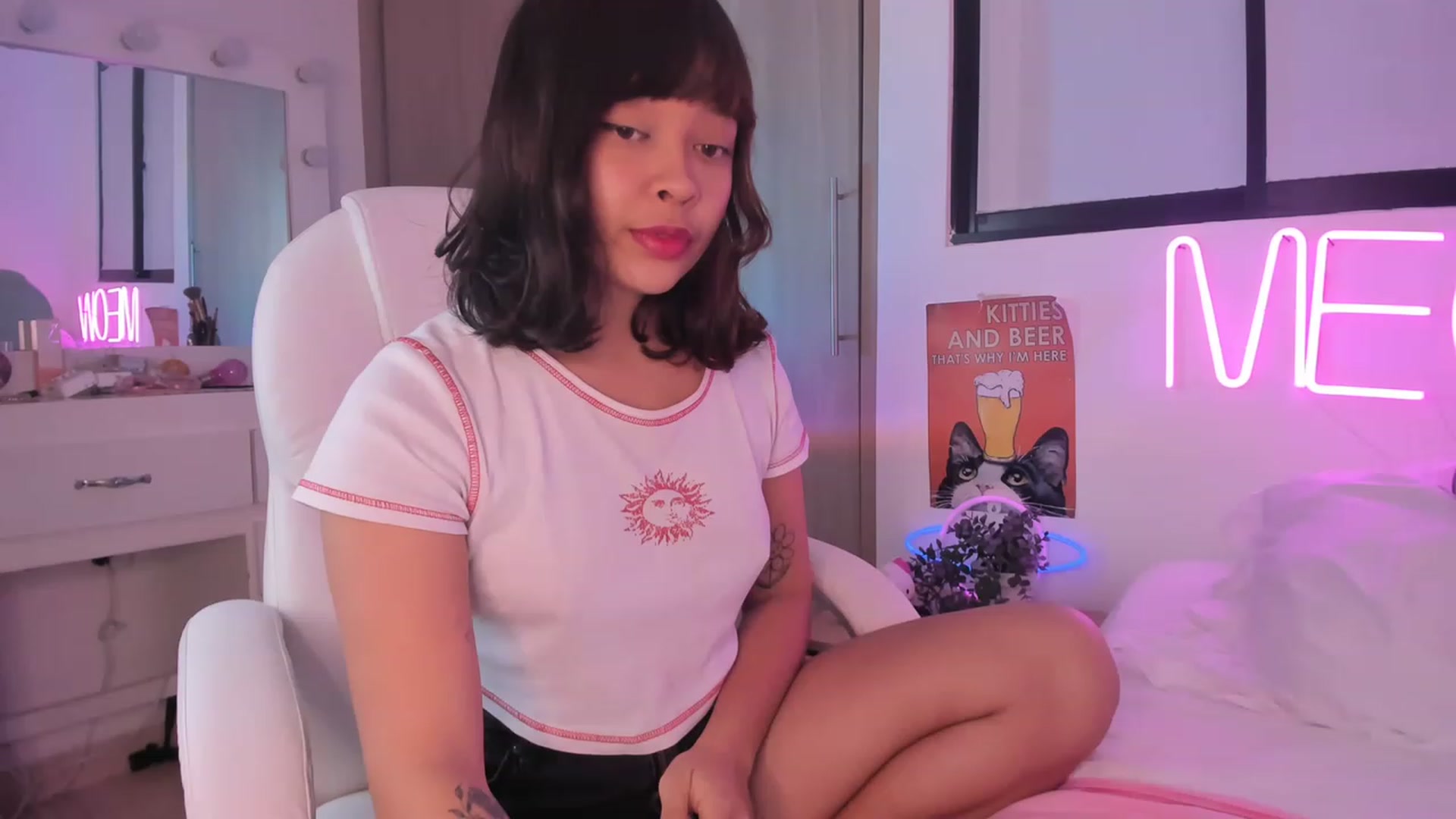 kittieEVIL video thumbnail