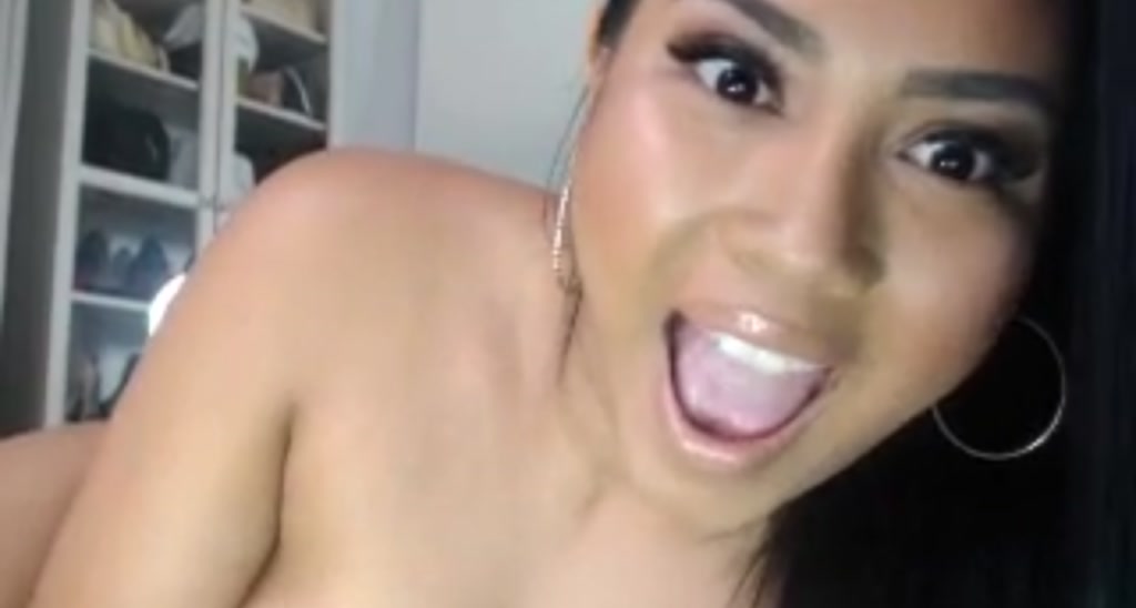 ExoticLilyXO video thumbnail