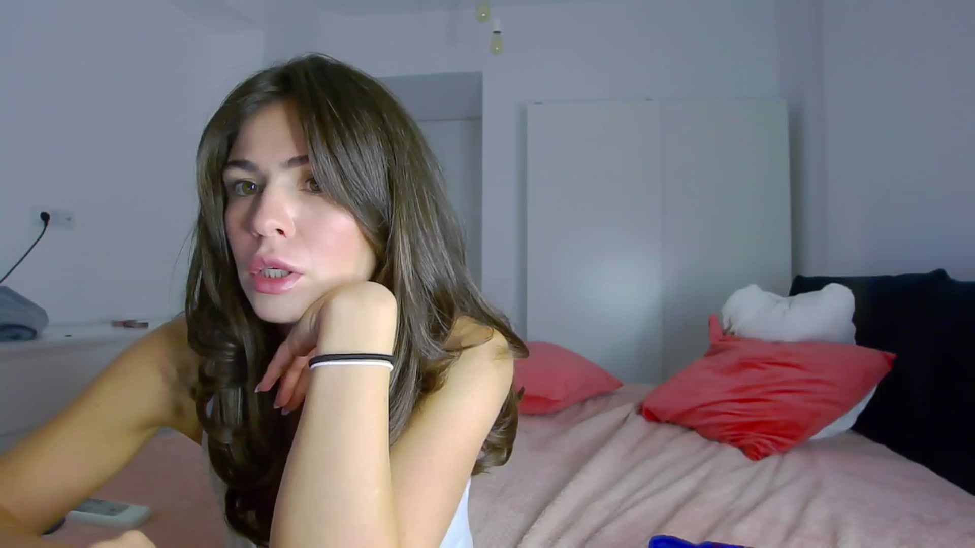 NaiaaBee video thumbnail