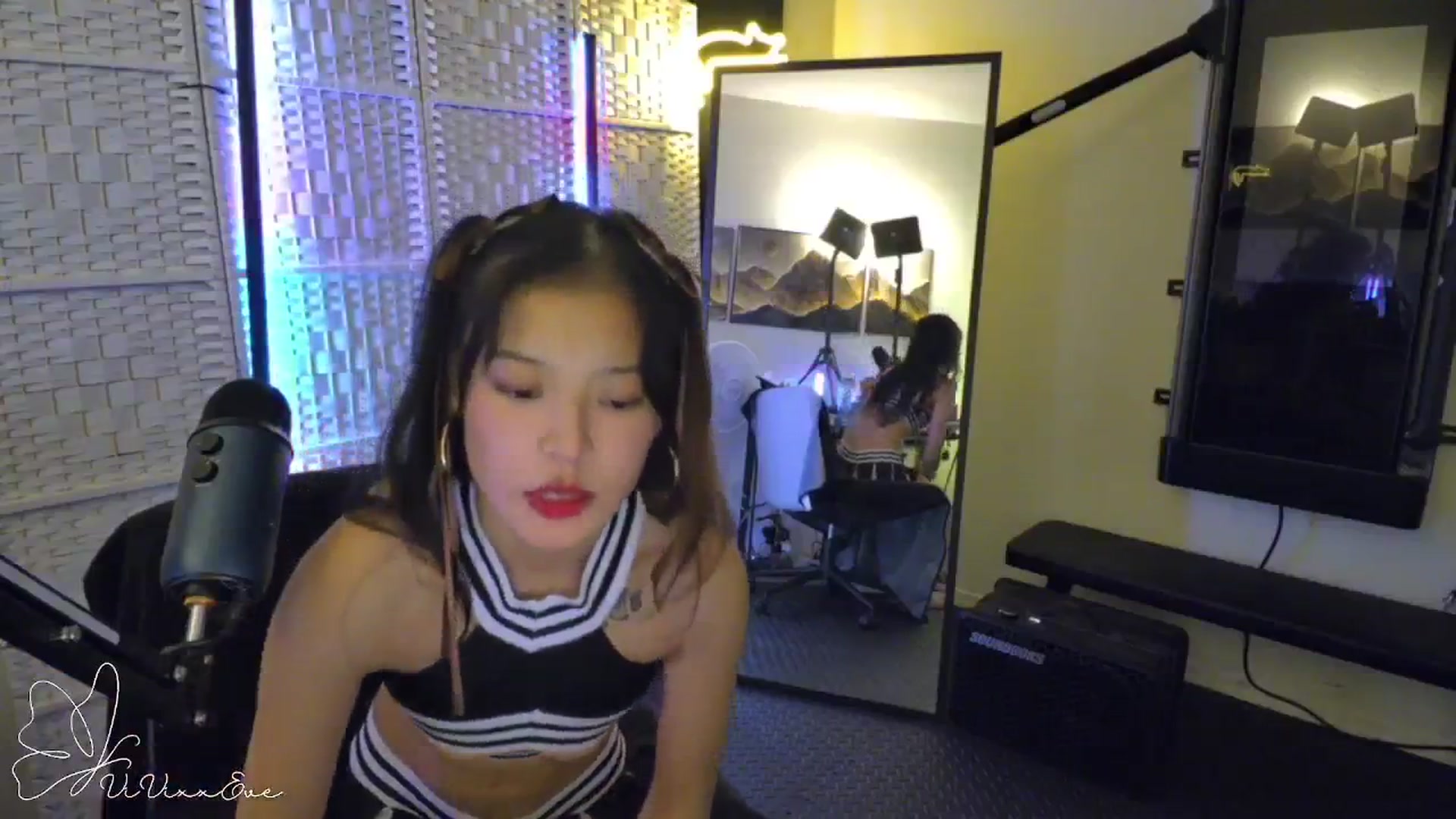 Vivixxeve video thumbnail