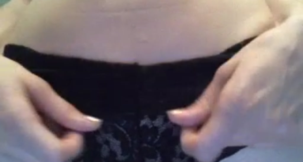 JustNaomi video thumbnail