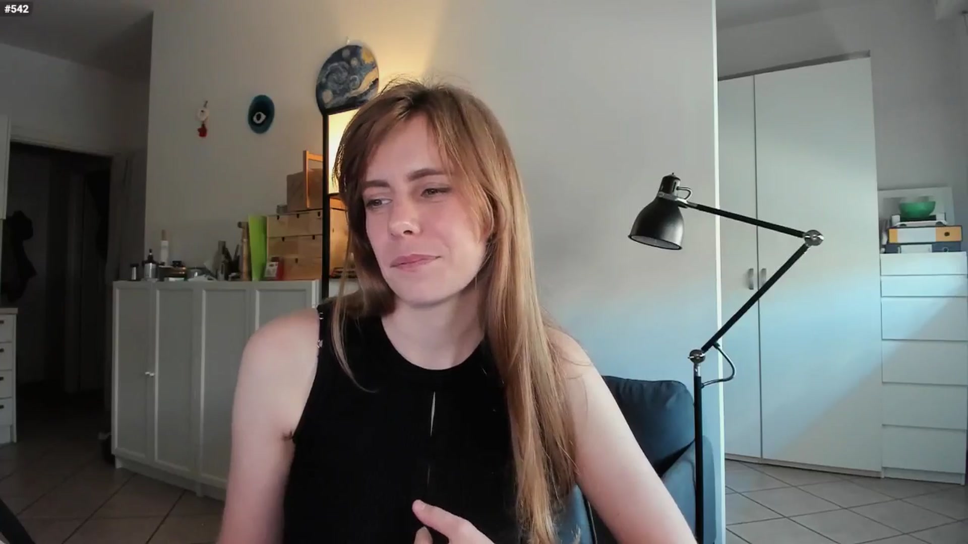 Personage video thumbnail