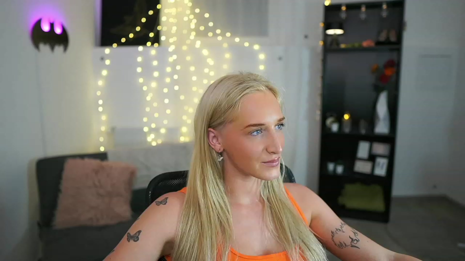 NicoletteShea video thumbnail