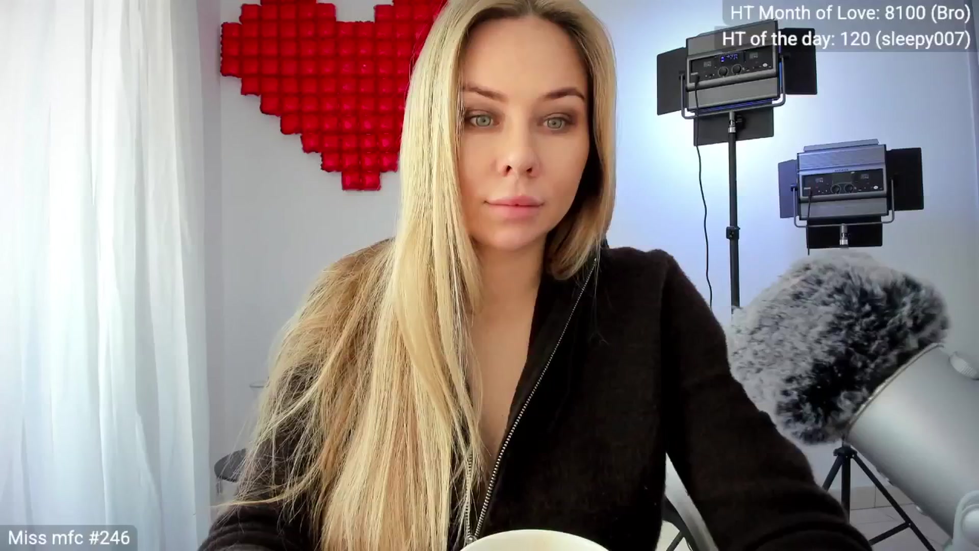 Linda_0nline video thumbnail