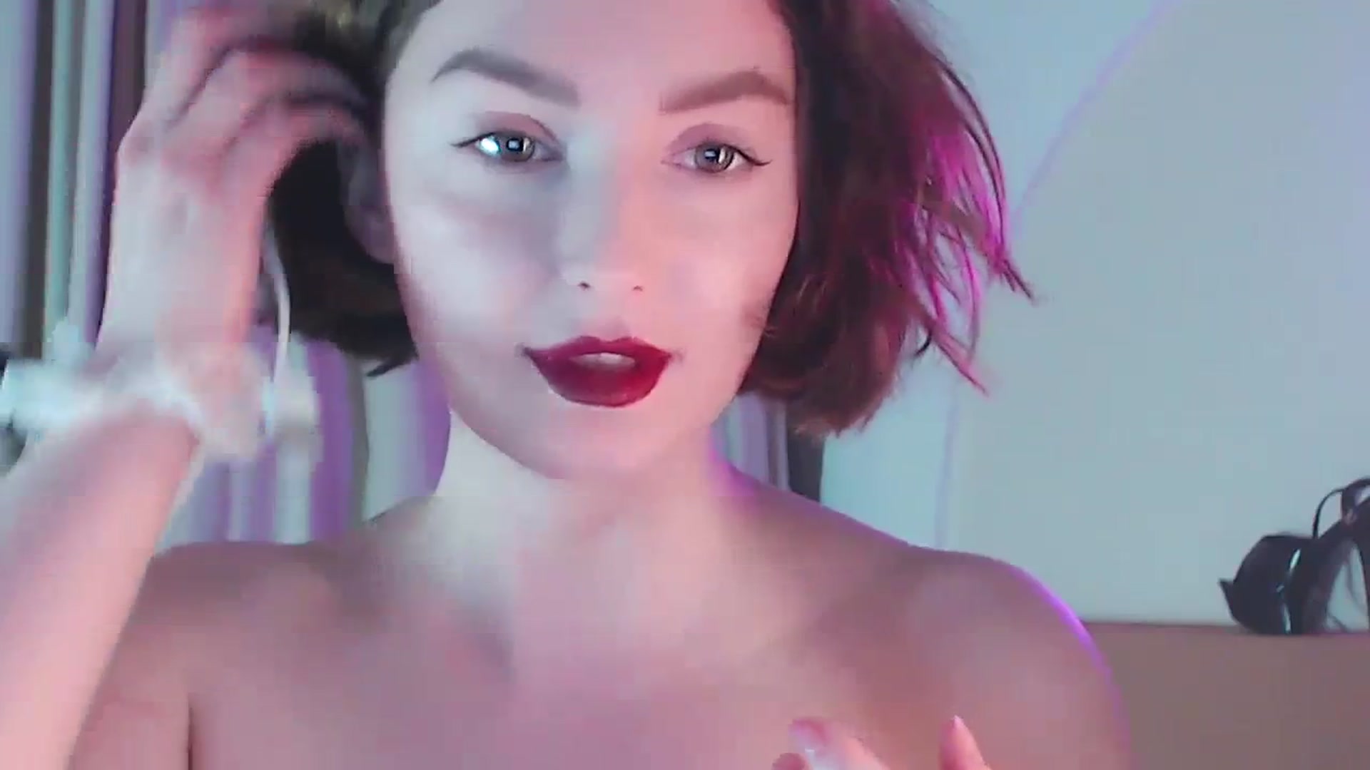 Red_Lips_Girl video thumbnail