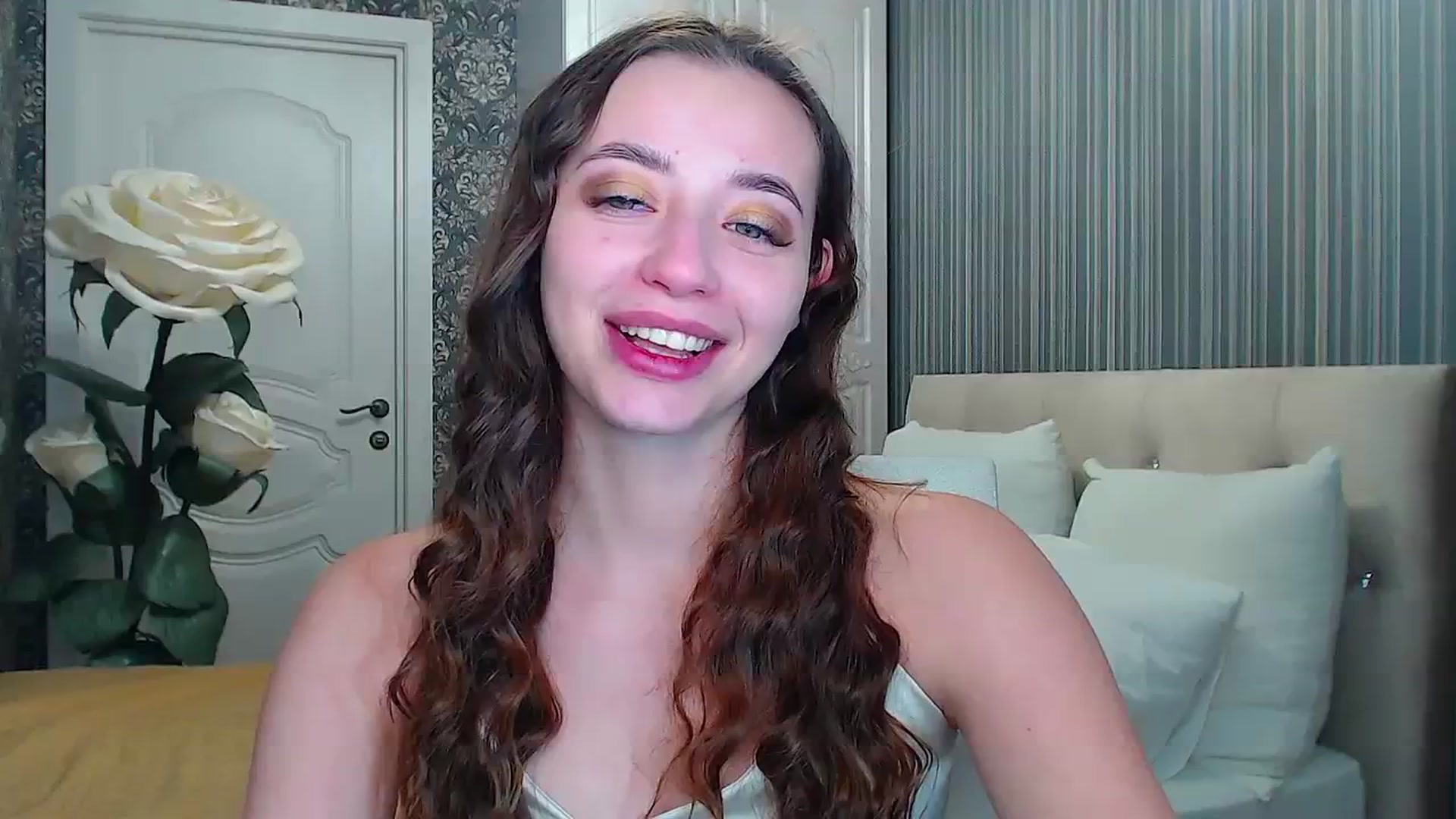 EmeraldLilyyy video thumbnail