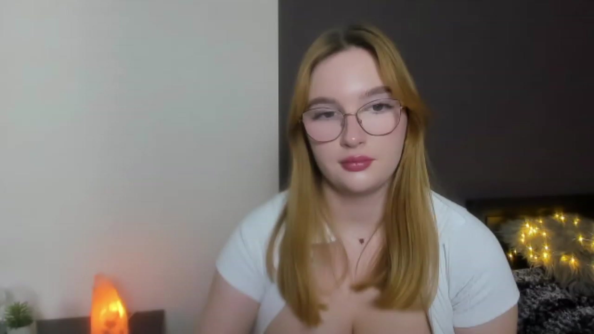 AnaFoxy video thumbnail