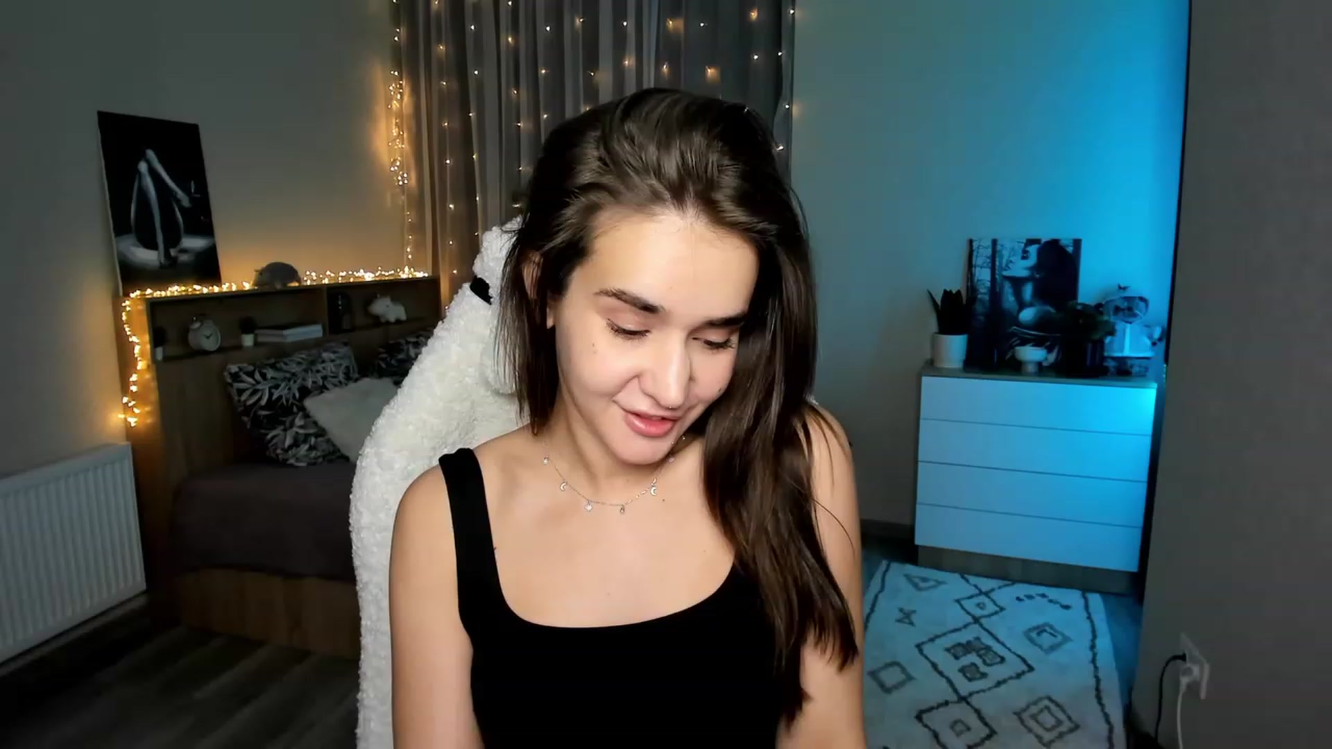 Ellies_Smile video thumbnail