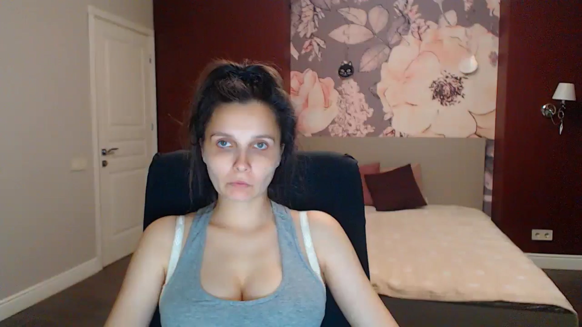 Karina_Mils video thumbnail