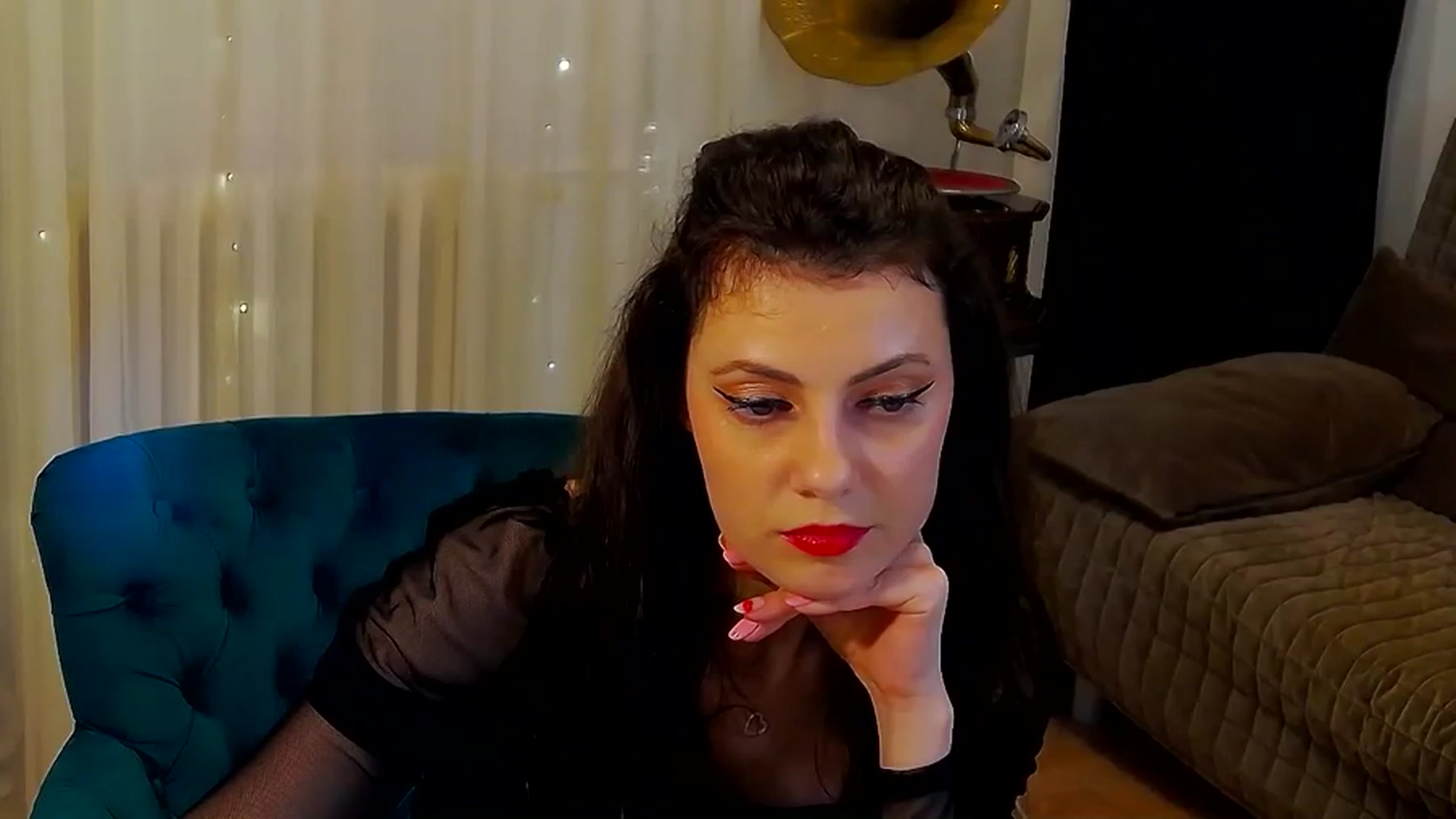 MissAracely video thumbnail