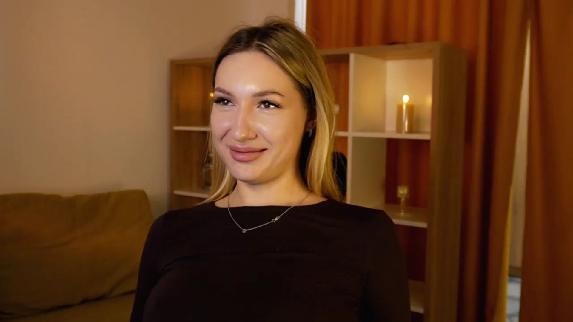 LovelyGin video thumbnail