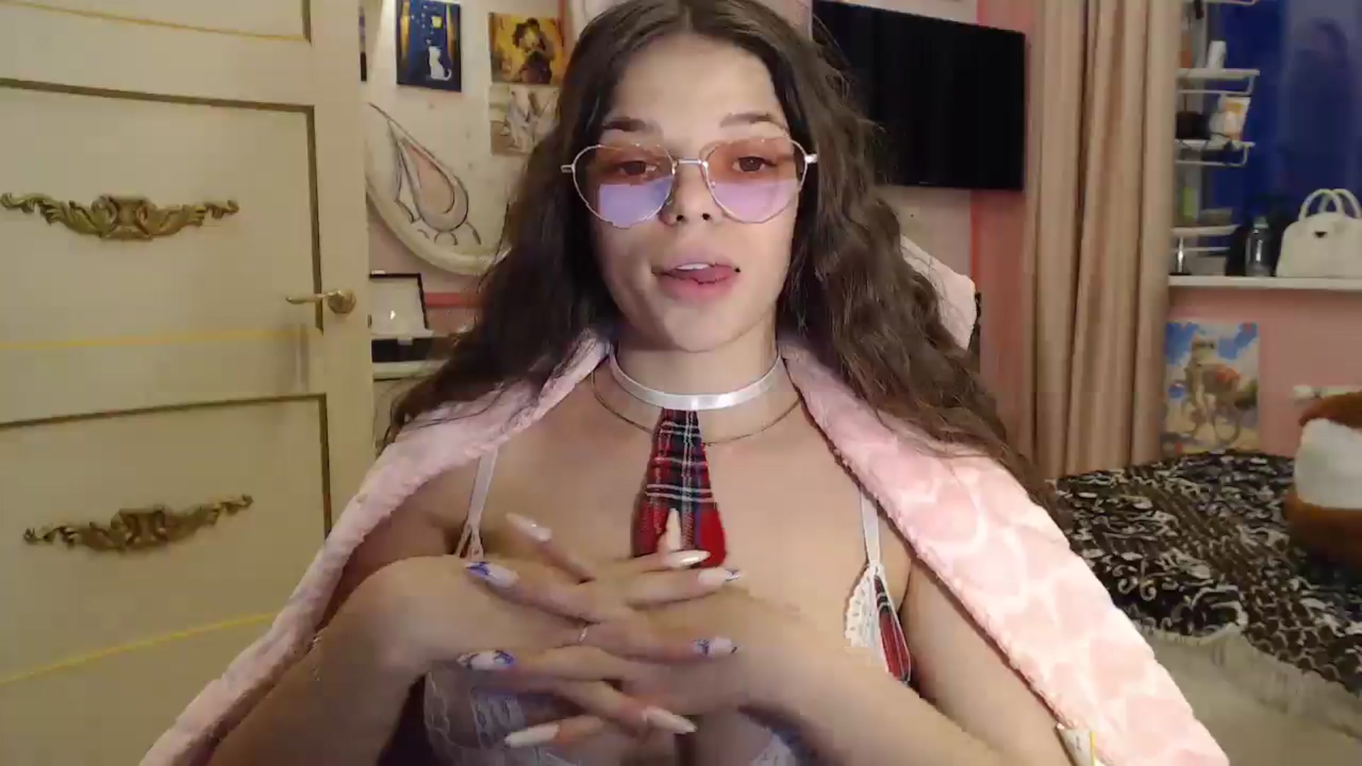 LikaOhh video thumbnail