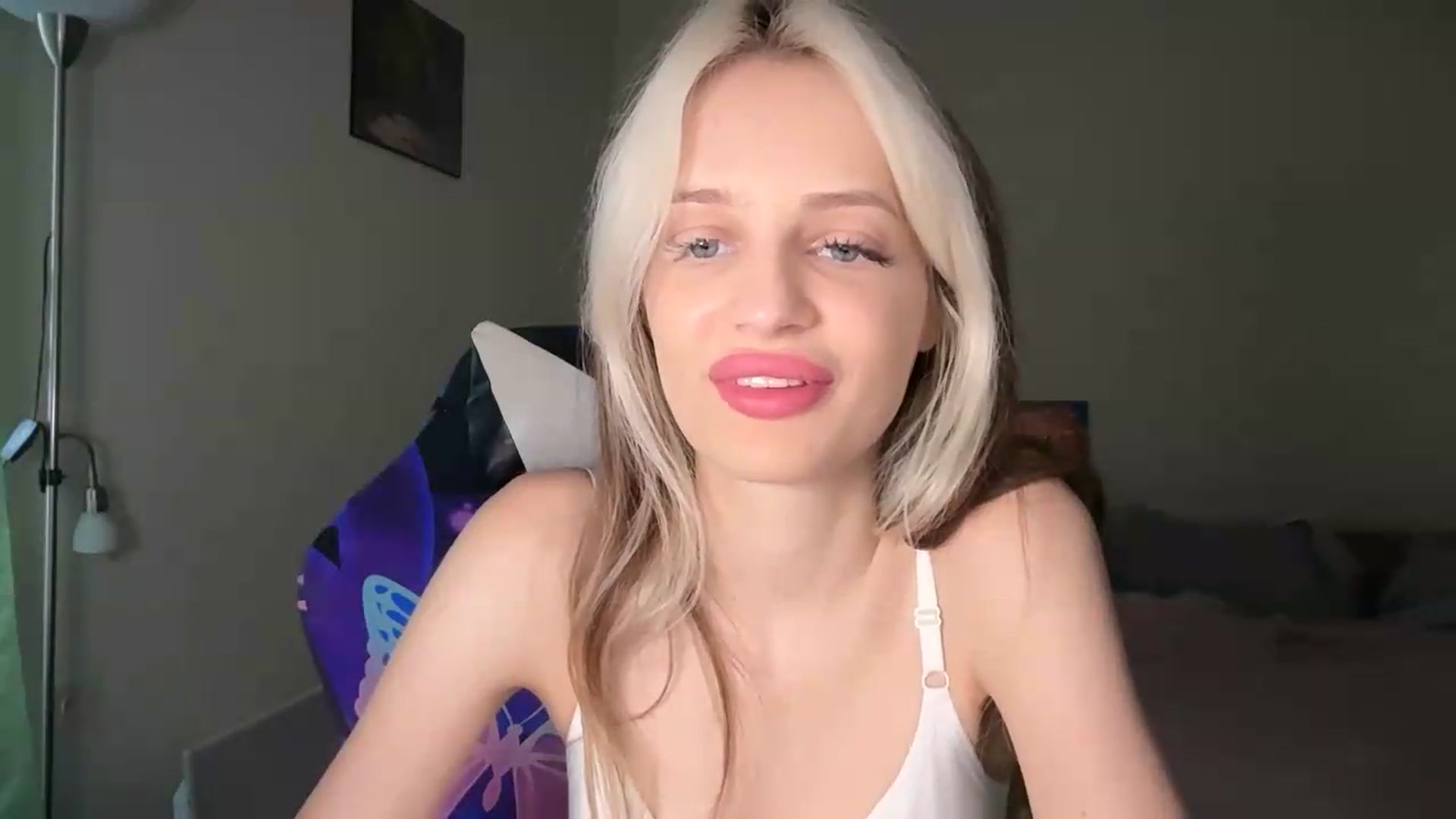Lola_vi video thumbnail