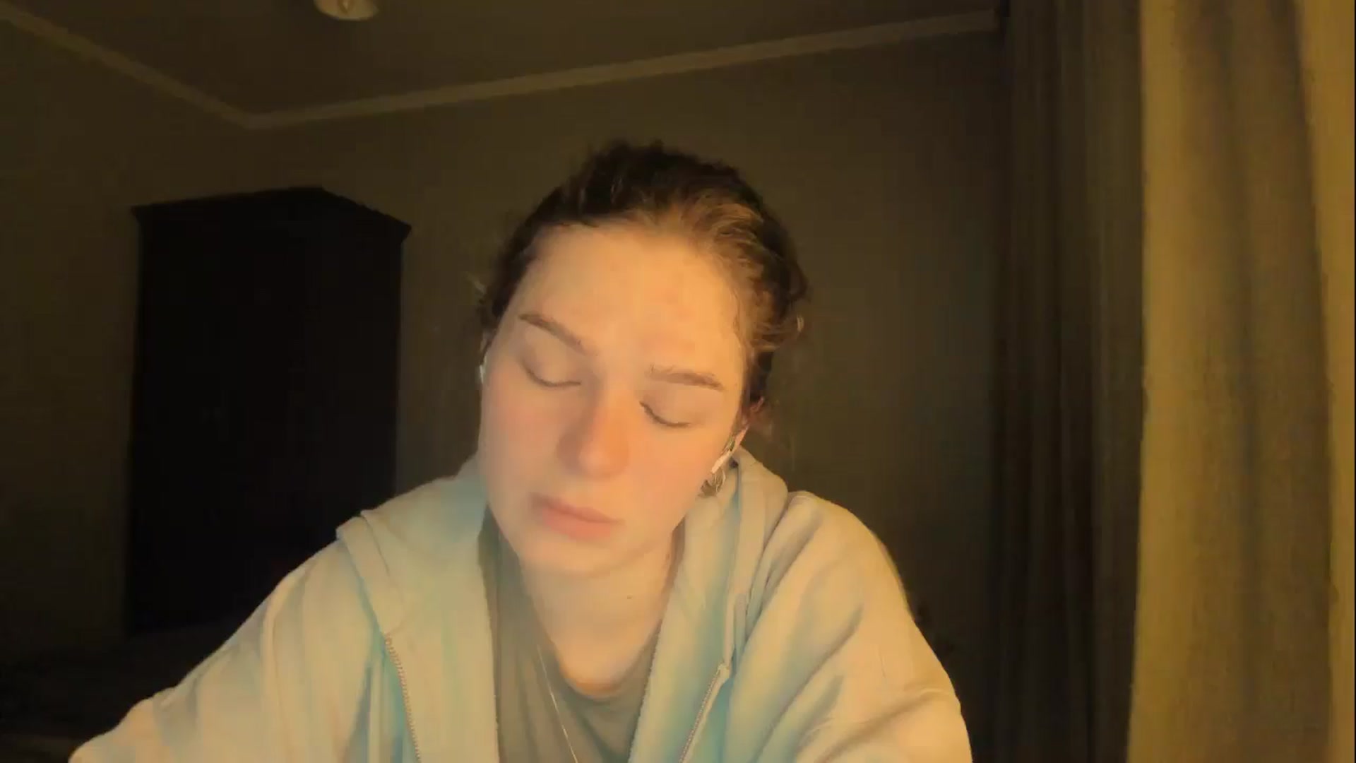 HeyAlisa video thumbnail