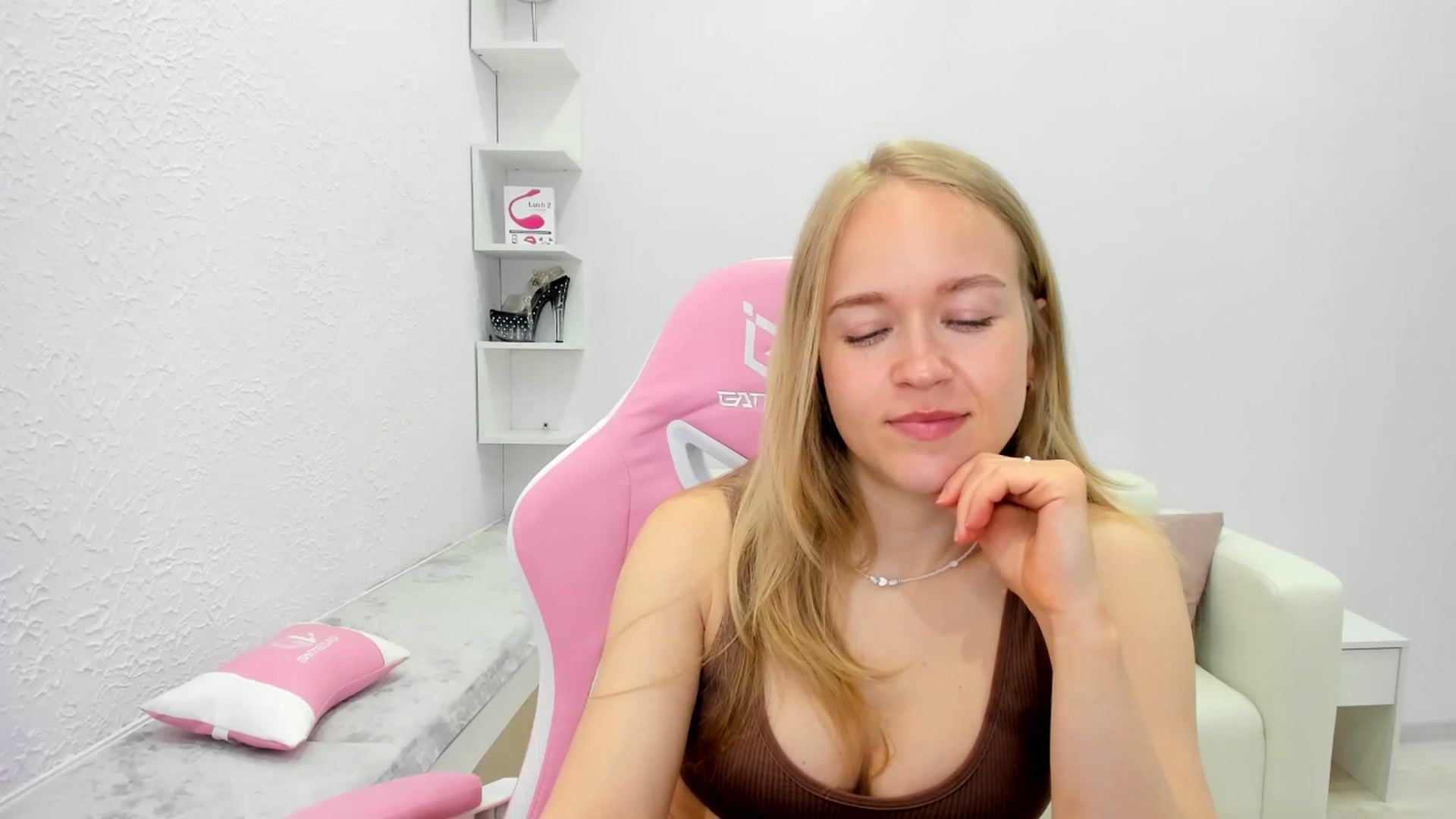 Angel_Kristy video thumbnail
