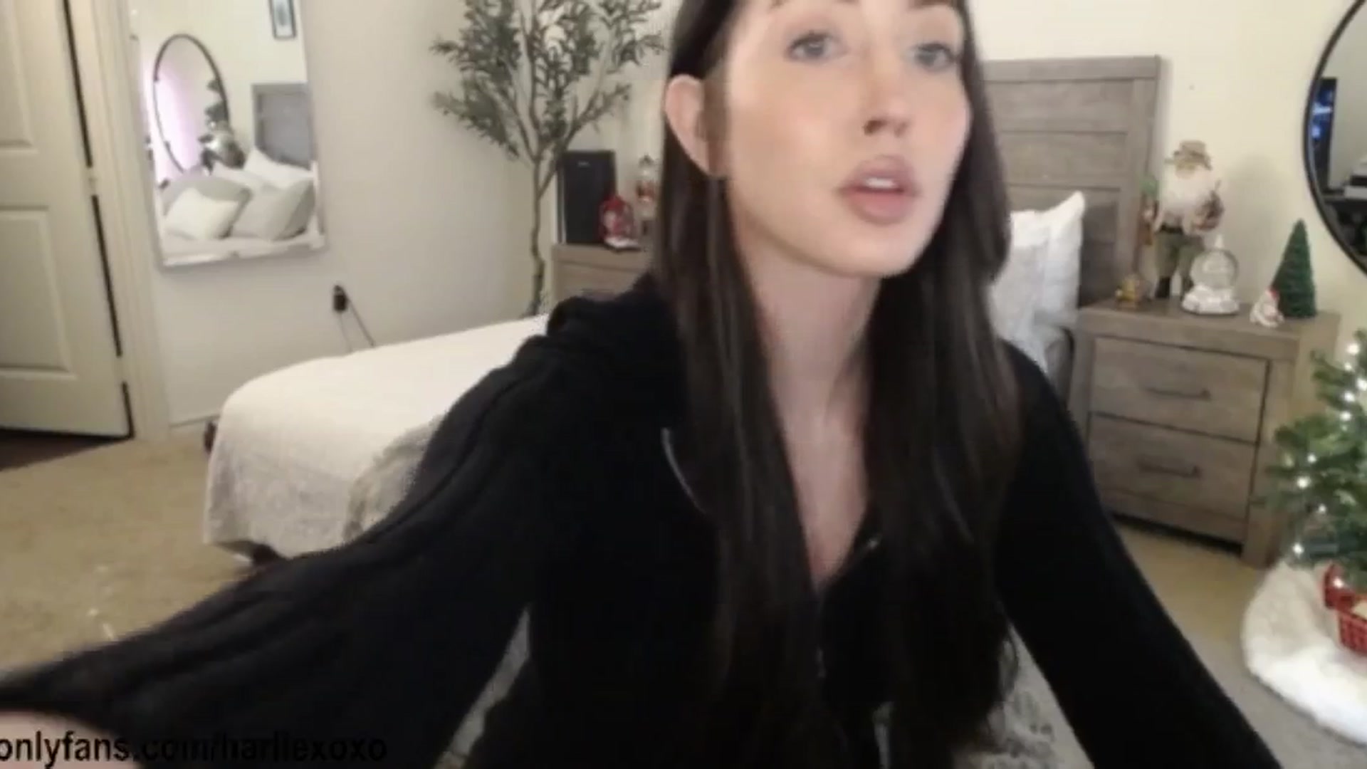 SweetHarlie video thumbnail