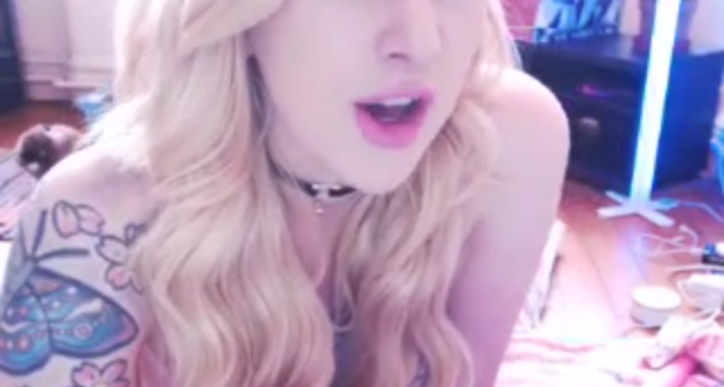 Pixie_Snow video thumbnail
