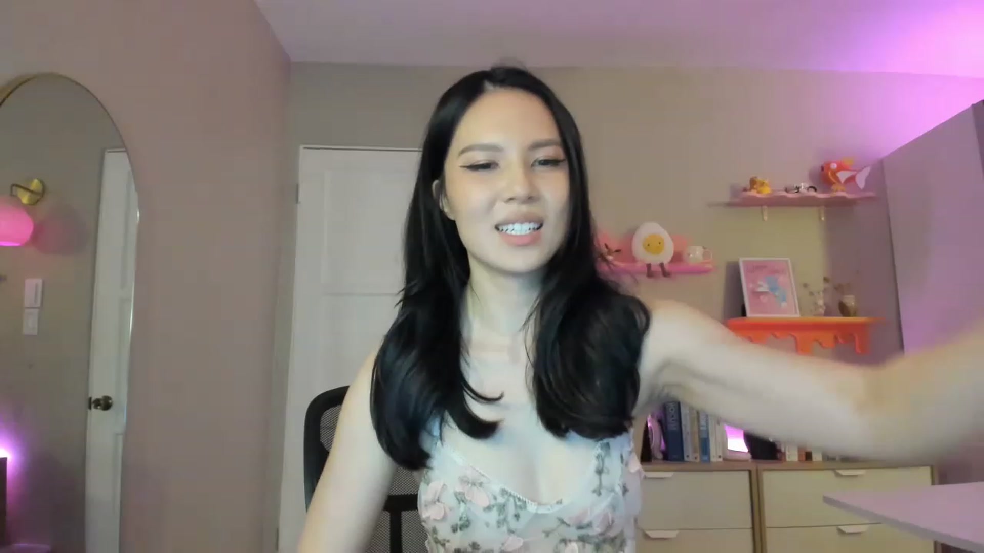 eggytiff video thumbnail