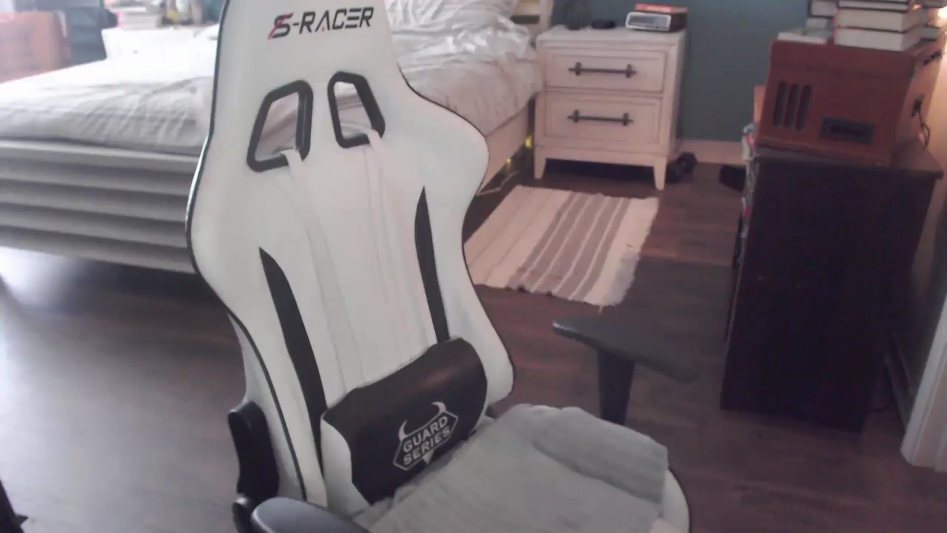 ZenZoey video thumbnail