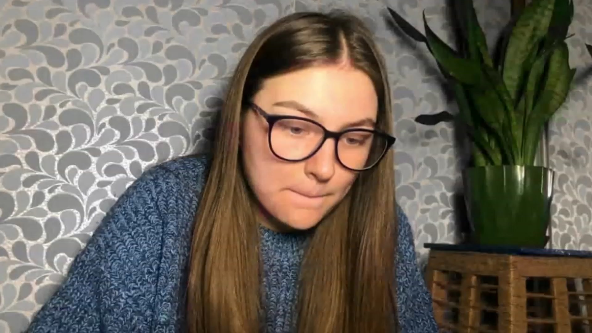 Oliveevee_ video thumbnail