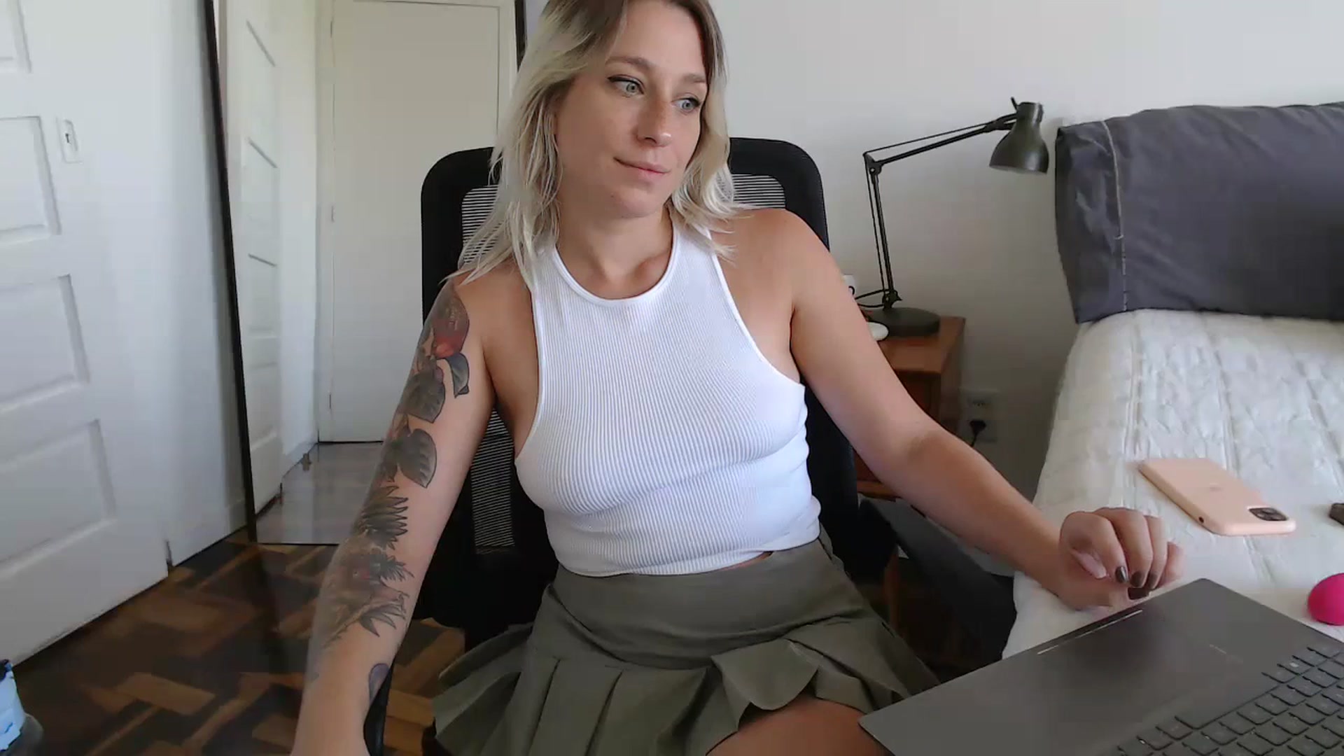 Demmetria video thumbnail