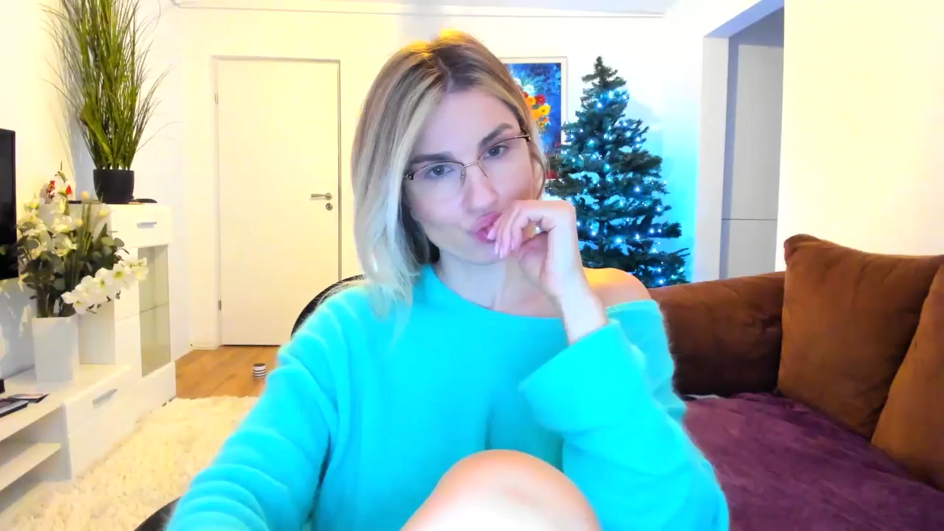 AlyMiss video thumbnail