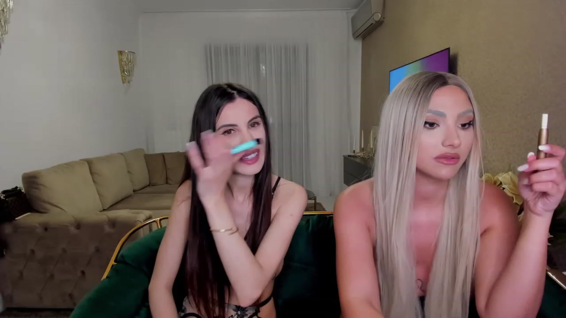 Anne_Marieee video thumbnail