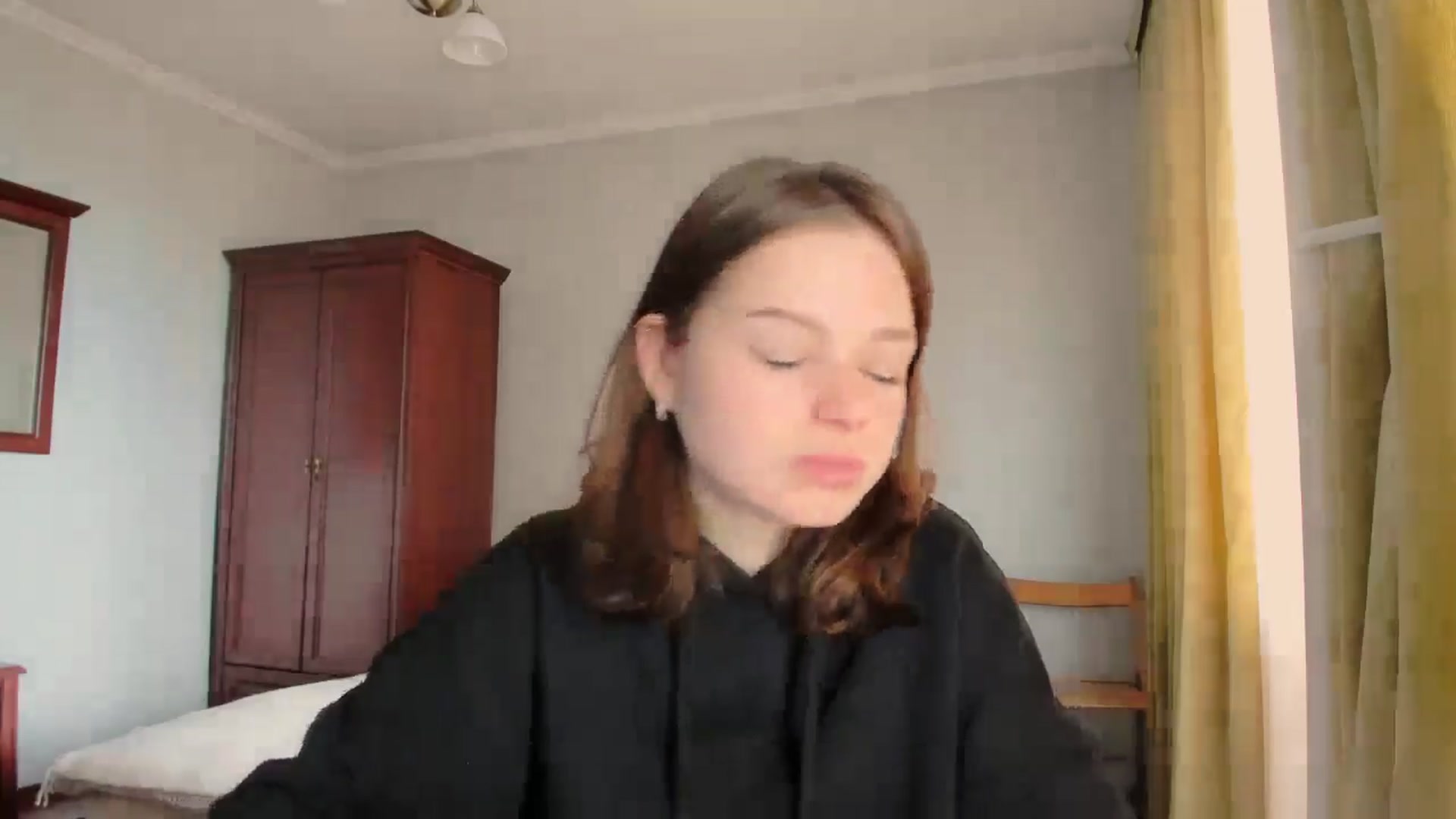 HeyAlisa video thumbnail
