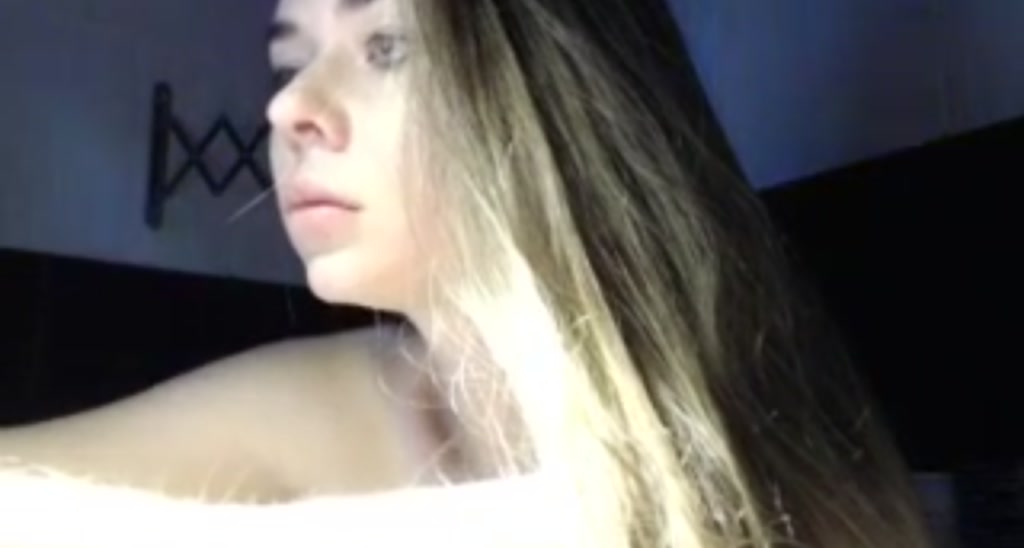 Linda_0nline video thumbnail