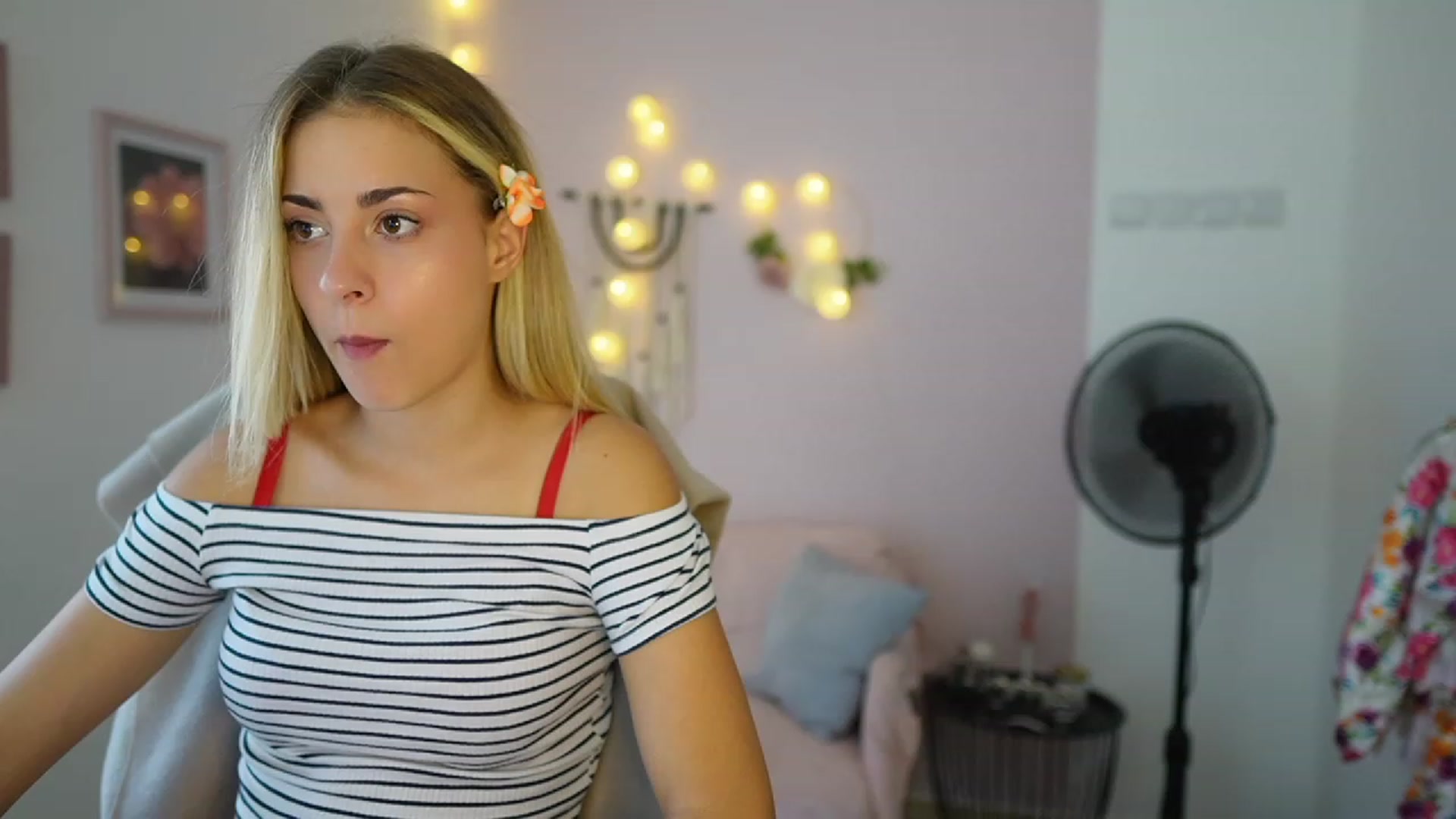 Gia_Lopez18 video thumbnail