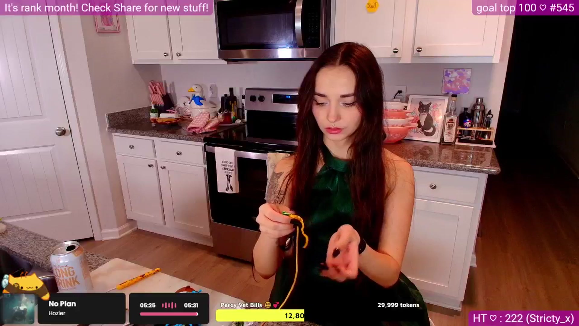 quaalewds video thumbnail